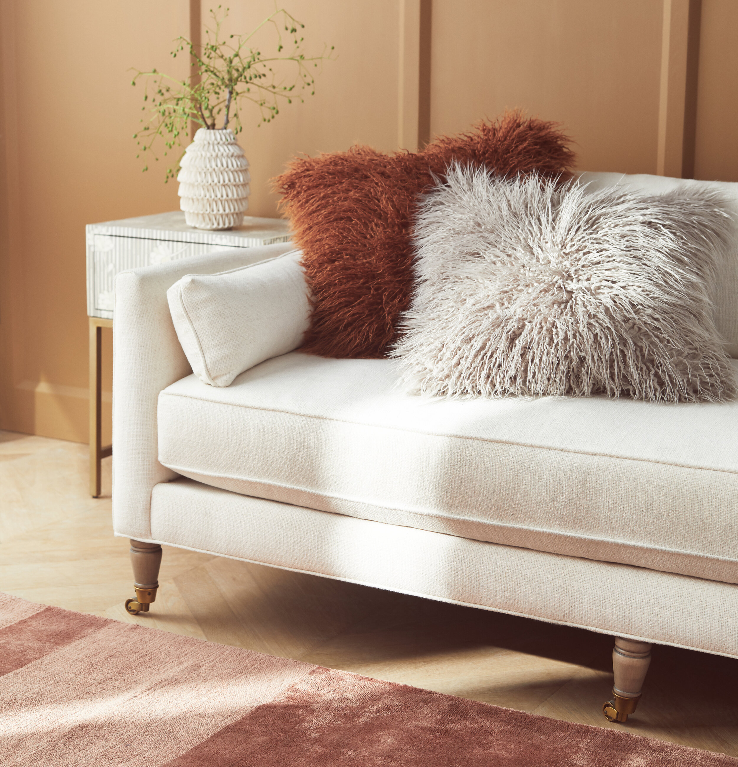 ANTJULY19_Earth Tones_stills_ACB_shot 2_119_post_PD.jpg