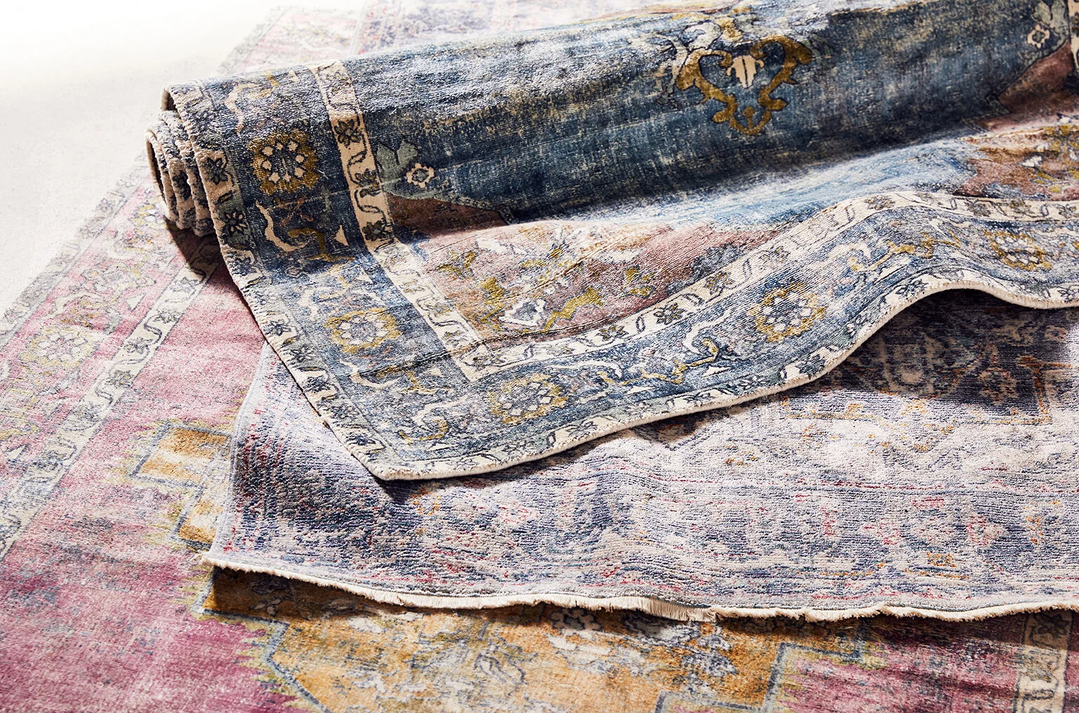 ANTJAN19_Gaines_stills_ACB_shot 4_148_option 2_post_PD.jpg