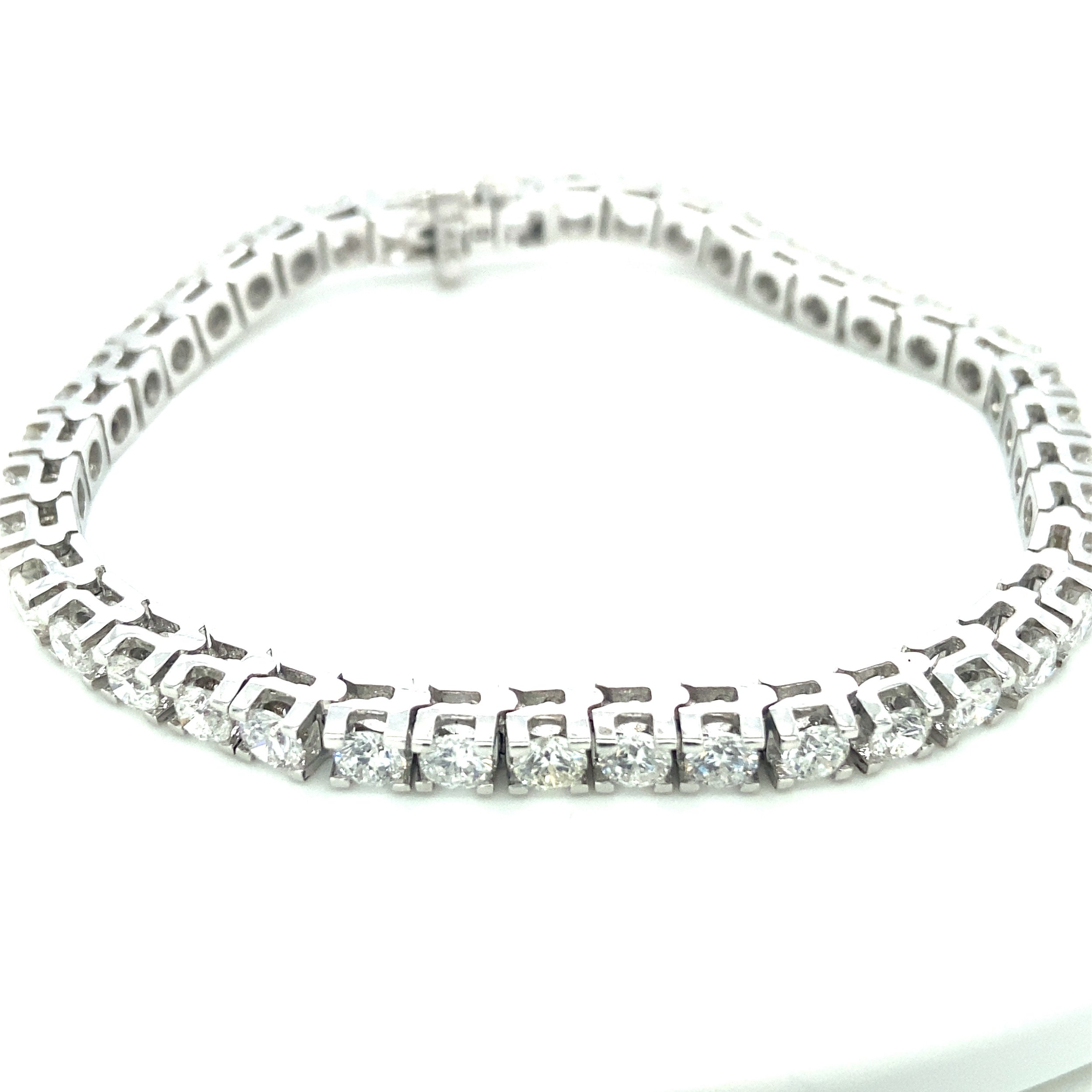 7.5 ctw F VS2 round ideal cut diamond 41 stone tennis bracelet 14k white  gold 7