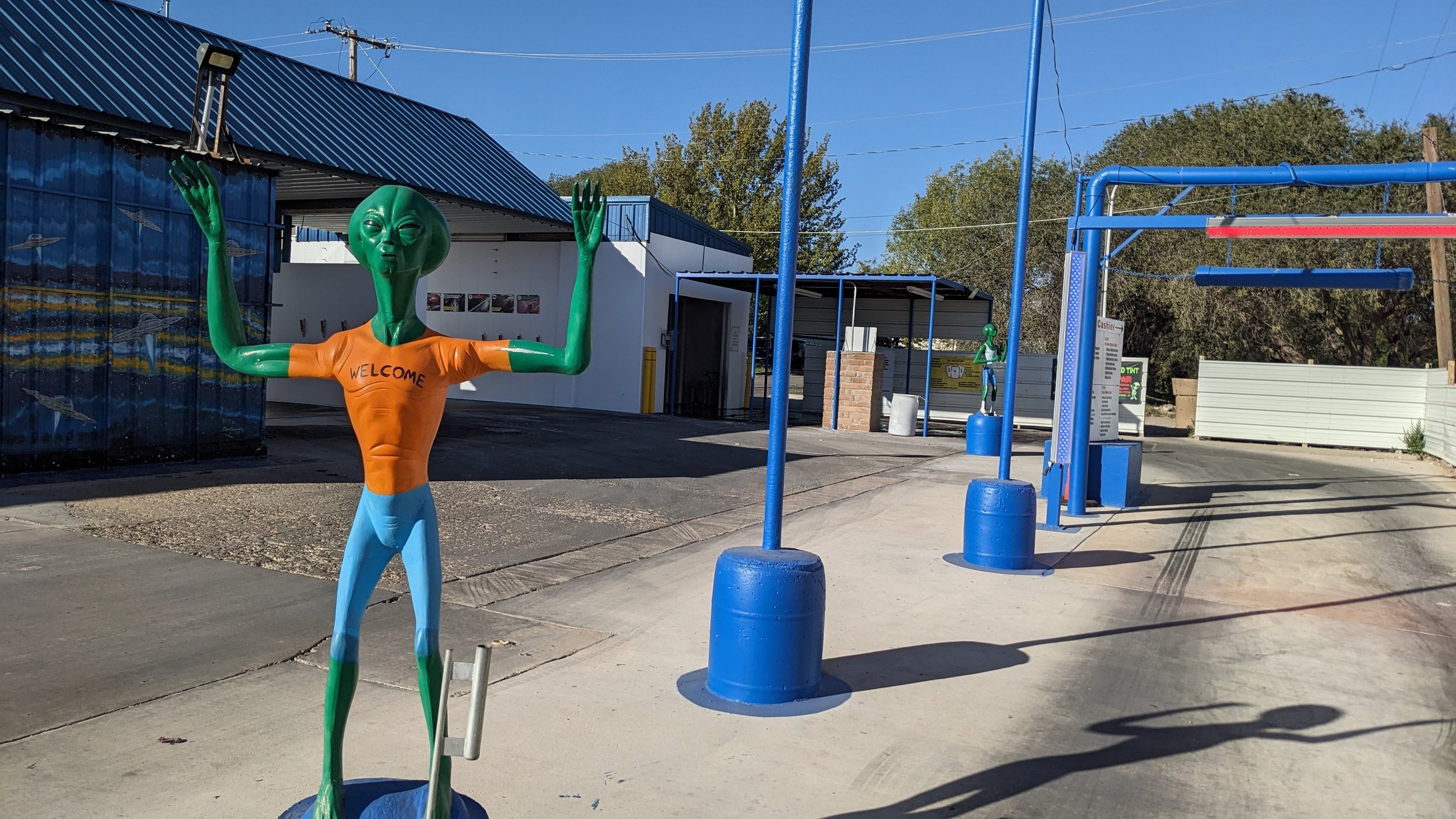 Alien Car Wash - Galaxy Car Wash in Roswell New Mexico