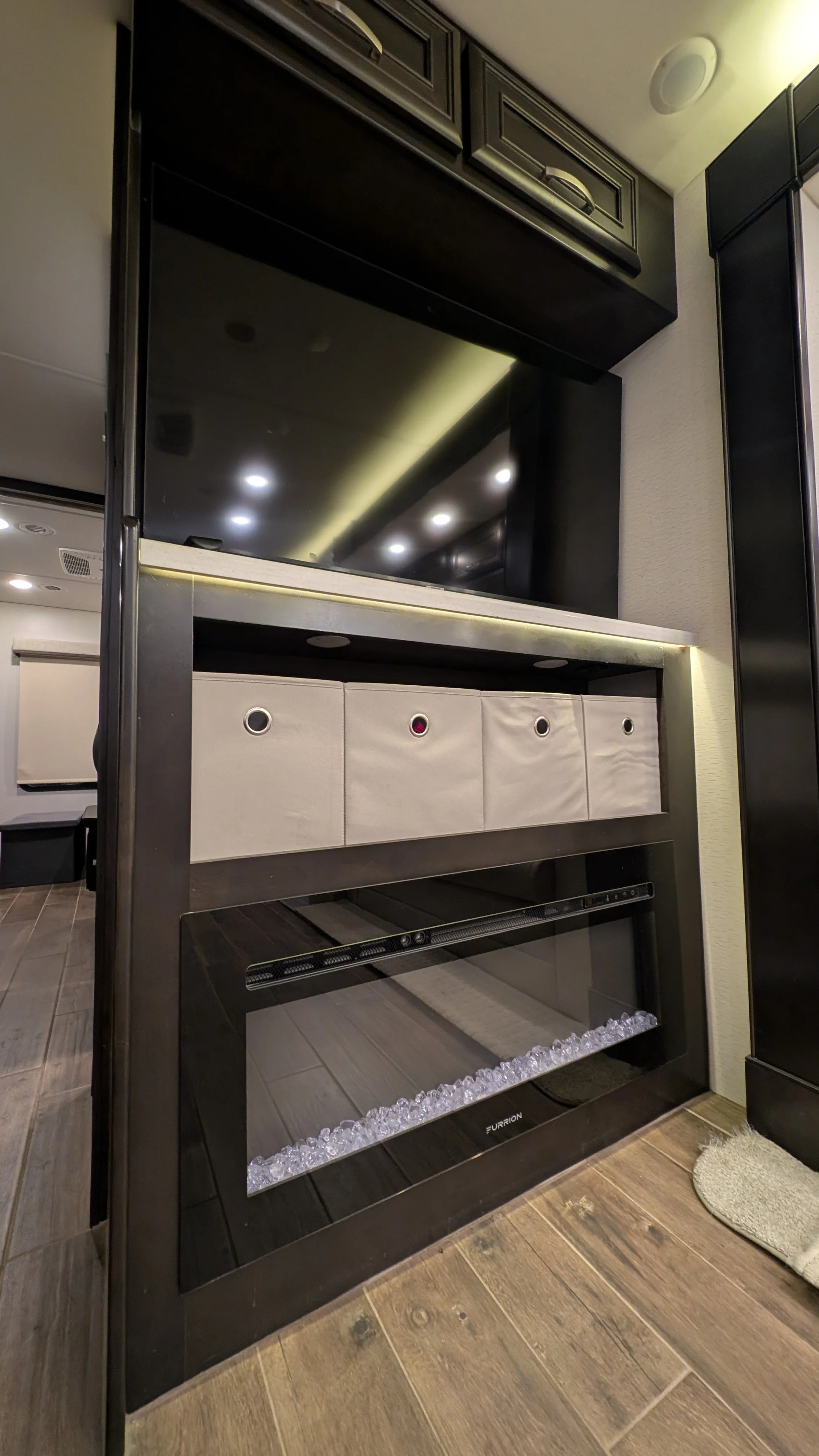 2022 Entegra Accolade XL 37L (30).jpg