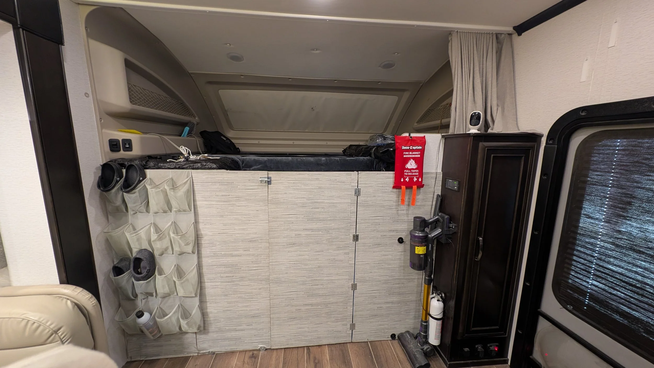 2022 Entegra Accolade XL 37L (40).jpg