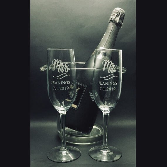 Personalized Crystal Wedding Flutes - Great wedding Gift