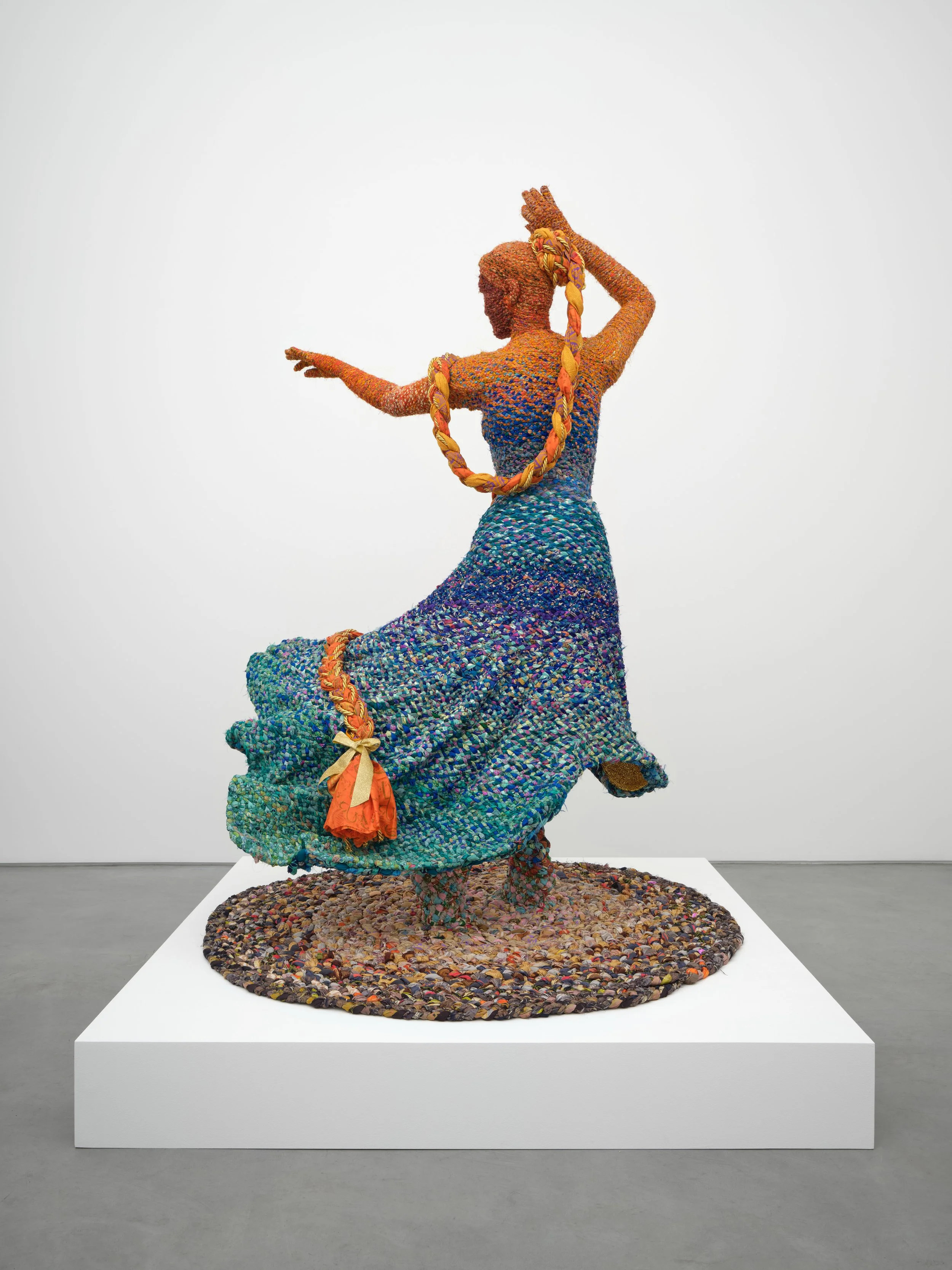 Mattai_awind,ascent,asound_11940_View4_CourtesyoftheartistandRobertsProjects,LosAngeles,Californi