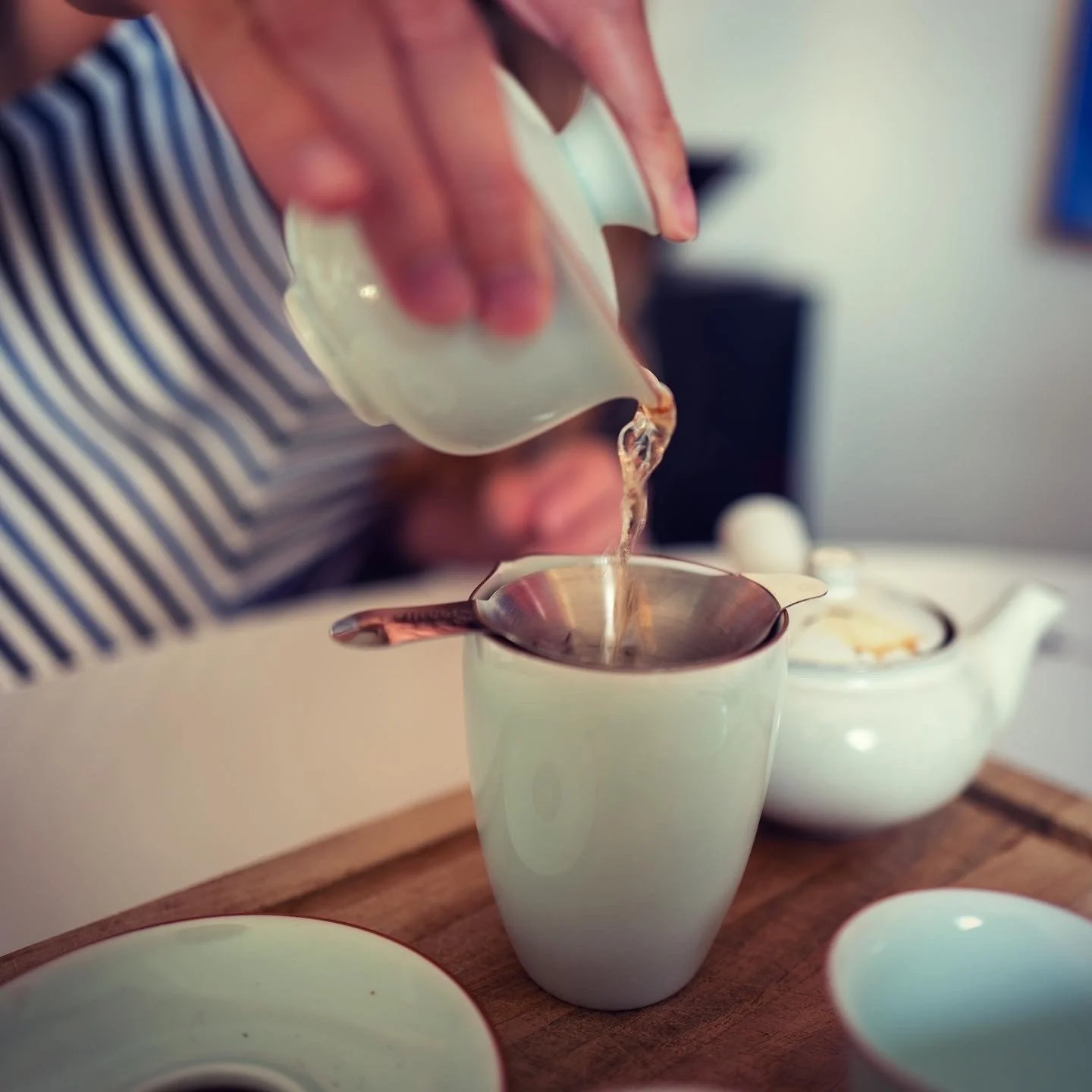 Pouring Puer.JPG