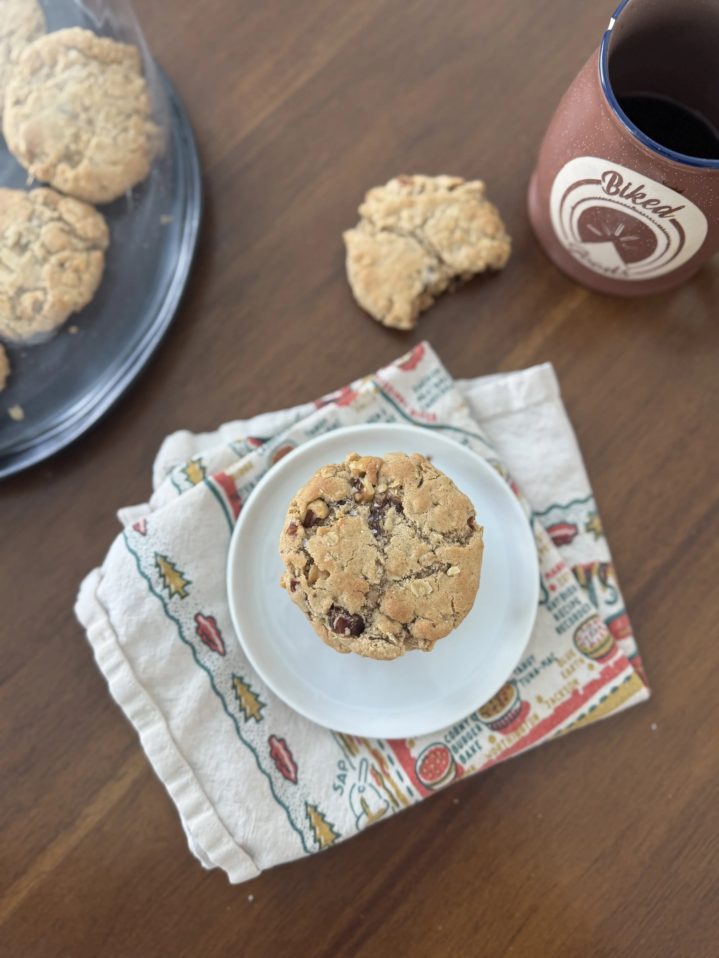 Oatmeal Date Cookies Plate 5.jpeg