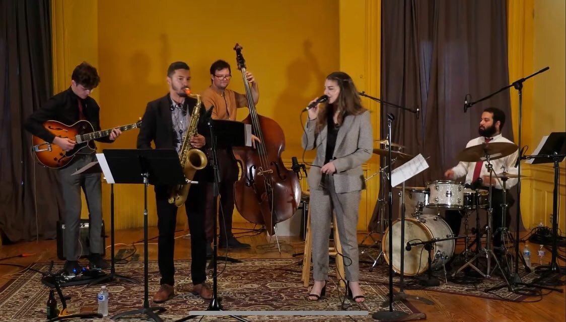 I had such an amazing time last night performing some new arrangements with this group of musicians
@ejbjazz @julianberkowitzdrums #stevearnold #connorholdridge 
&bull;
You can still purchase the livestream if you&rsquo;d like to watch it, link in my