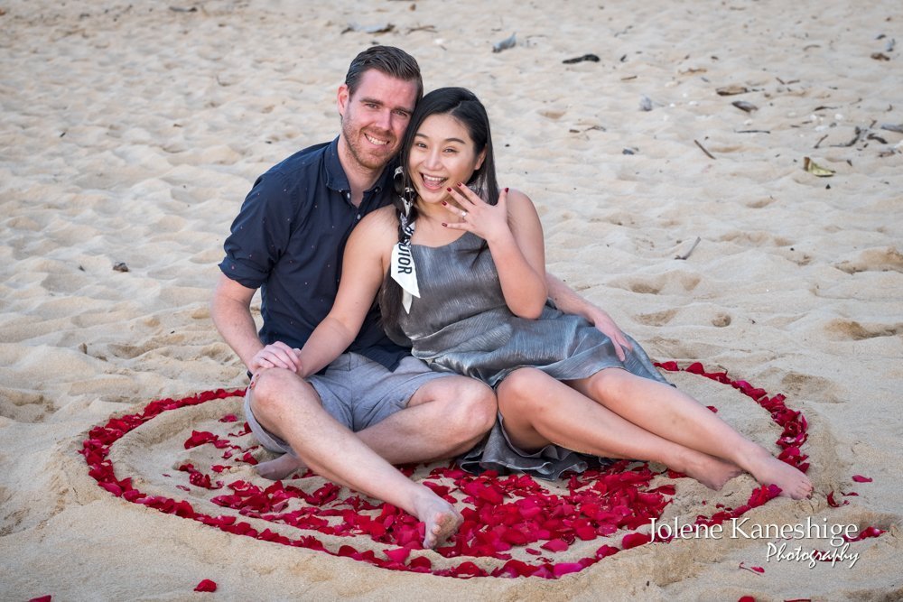 Embracing Love's Symphony: A Celebration of Lover's Day through the Lens of Jolene Kaneshige Photography
Read More: https://www.jolenekaneshige.com/blog/embracing-loves-symphony-a-celebration-of-lovers-day 

#DestinationWedding #HawaiiWedding #Hawaii