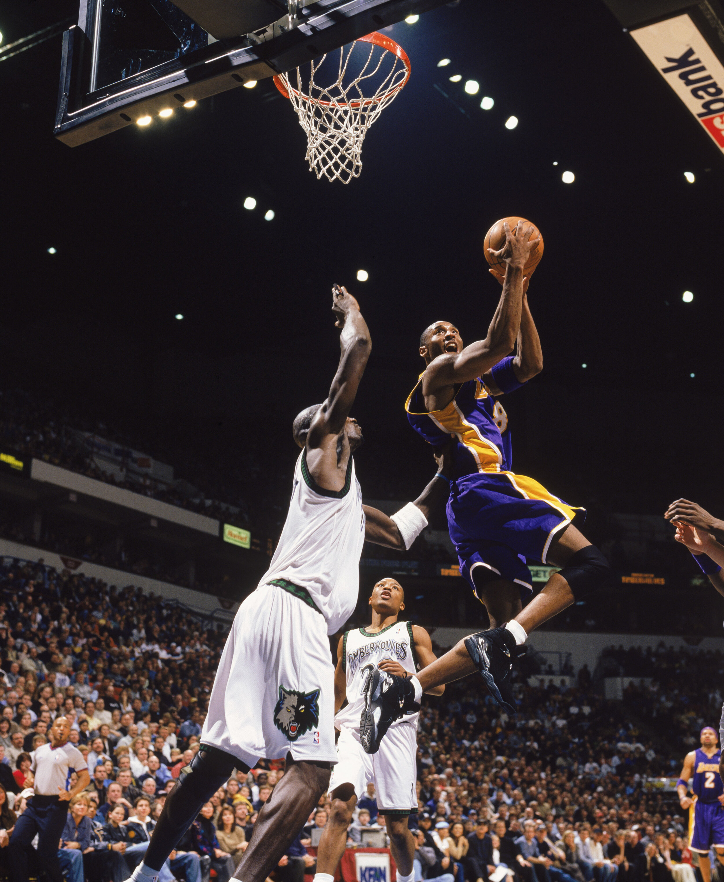  Kobe Bryant and Kevin Garnett  Los Angeles Lakers v. Minnesota Timberwolves, 2003 