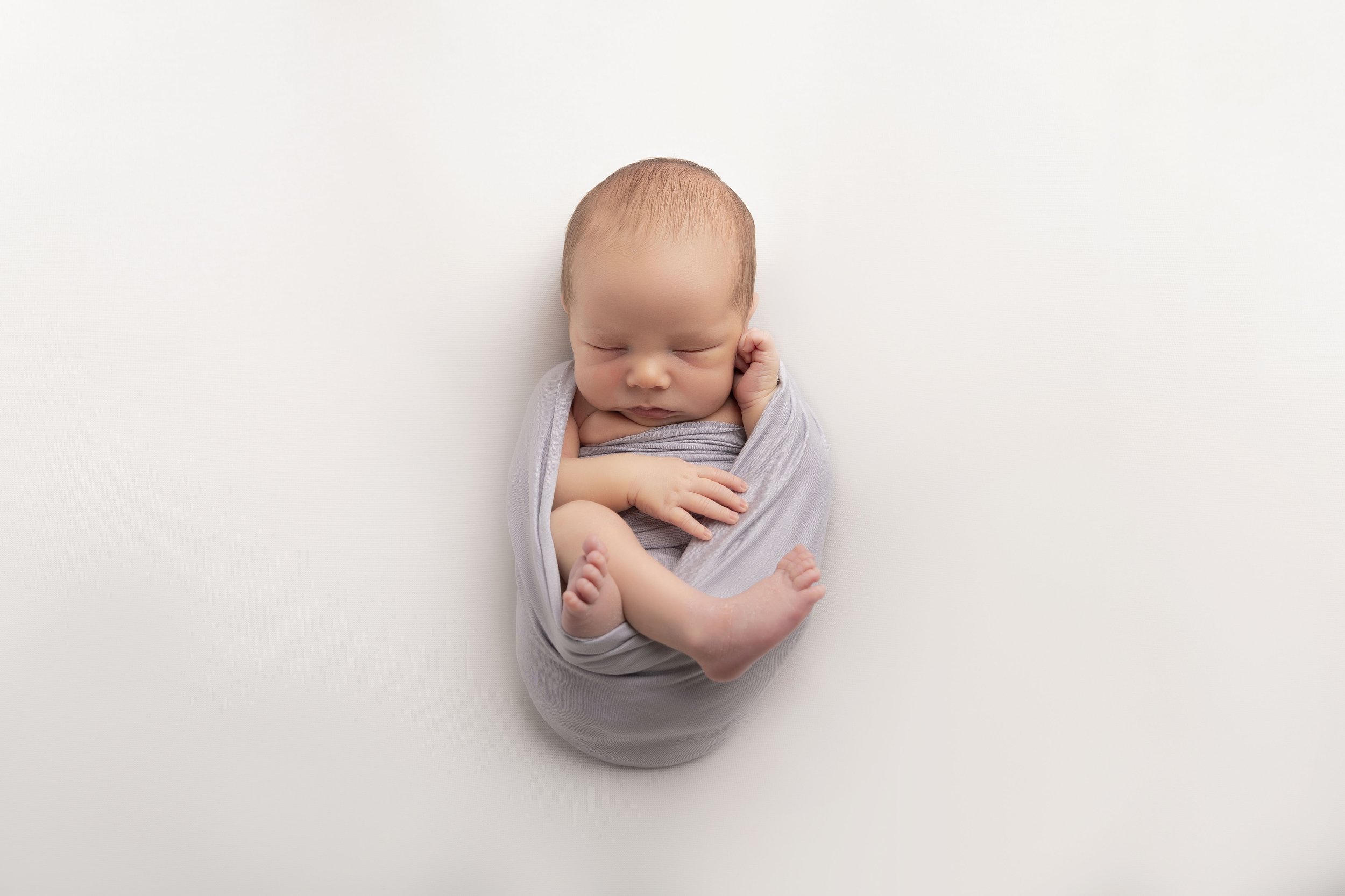 Leicestershire newborn photographer