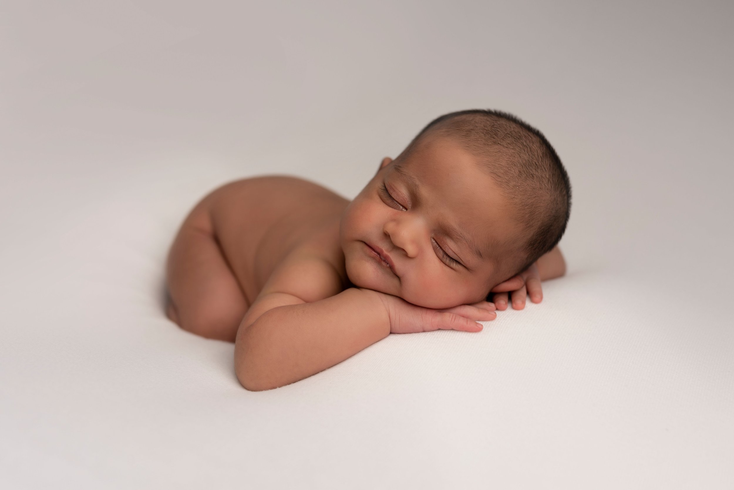 newborn photographer leicester