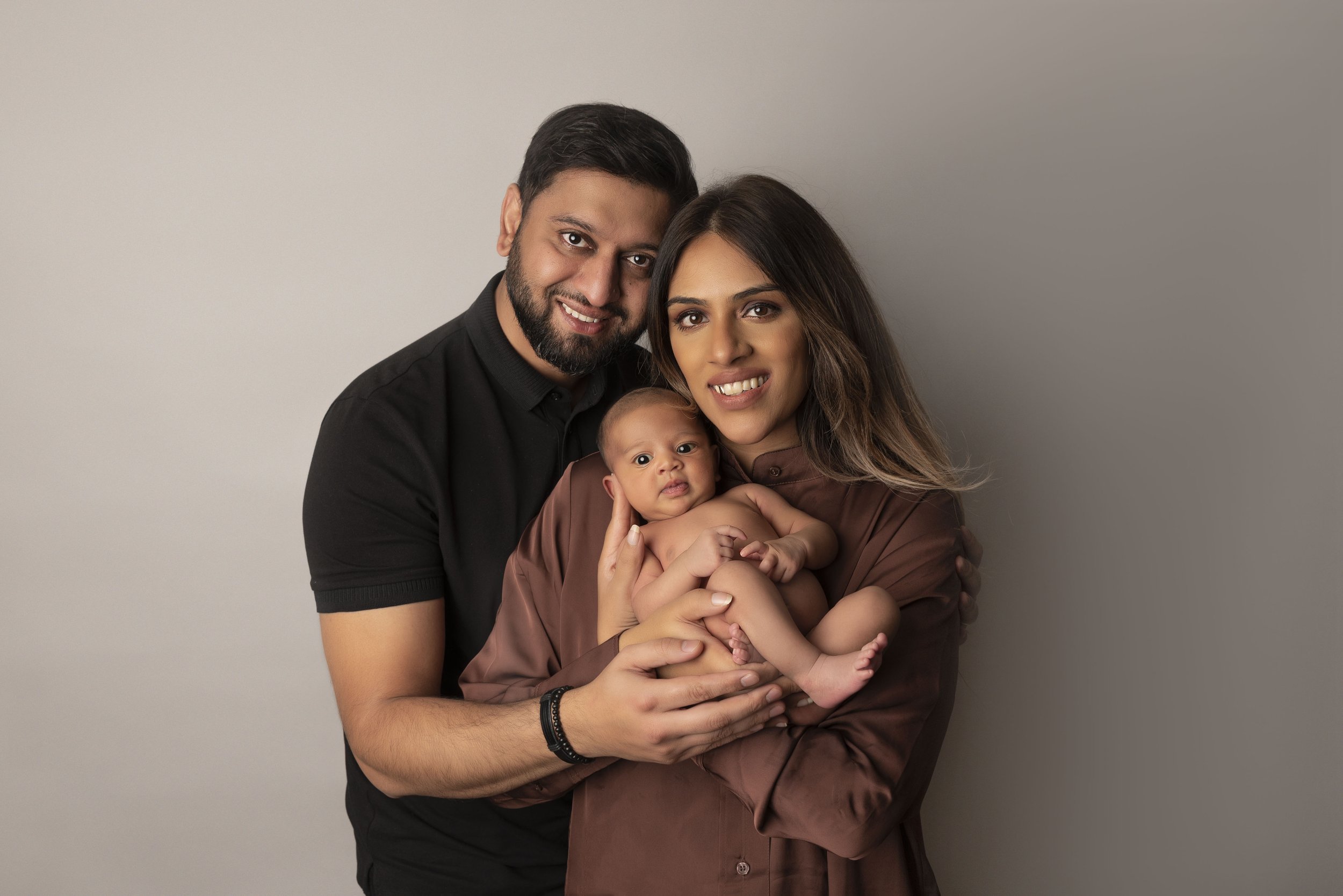 Newborn family photoshoot Leicester