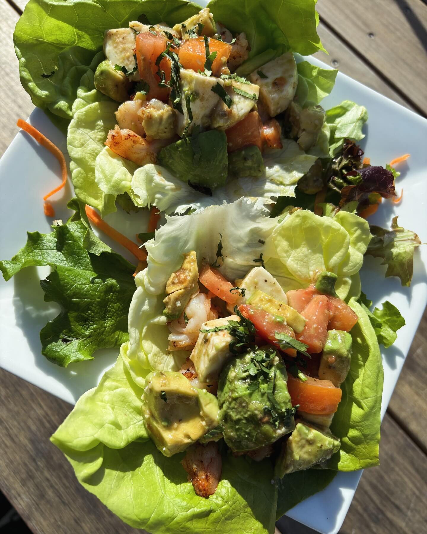 Come enjoy this beautiful weather!! ☀️ Serving up our Grilled Prawn Lettuce Wraps 😋 #paradisebeachcapitola #capitolavillage #smallbusiness