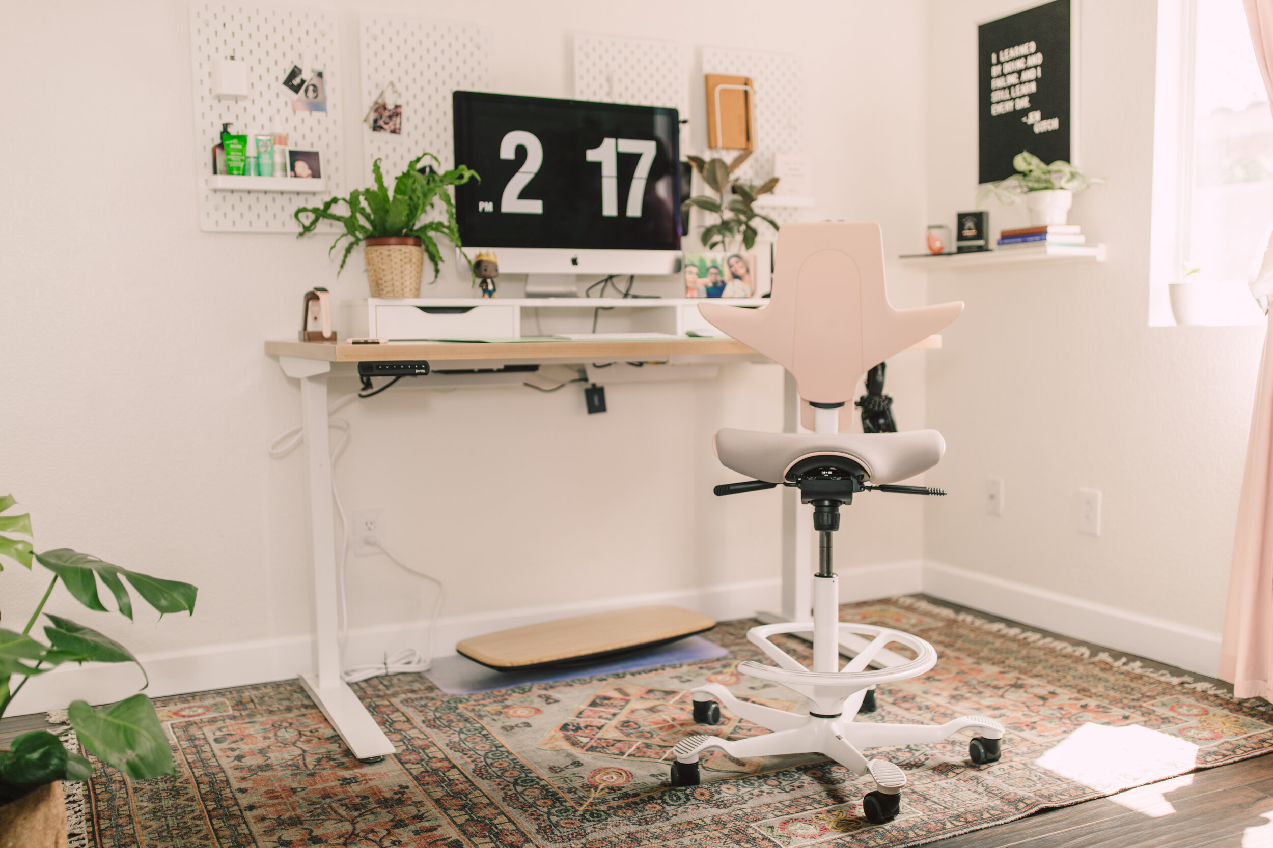 Office Must-Haves For A Productive Desk Space - with liana