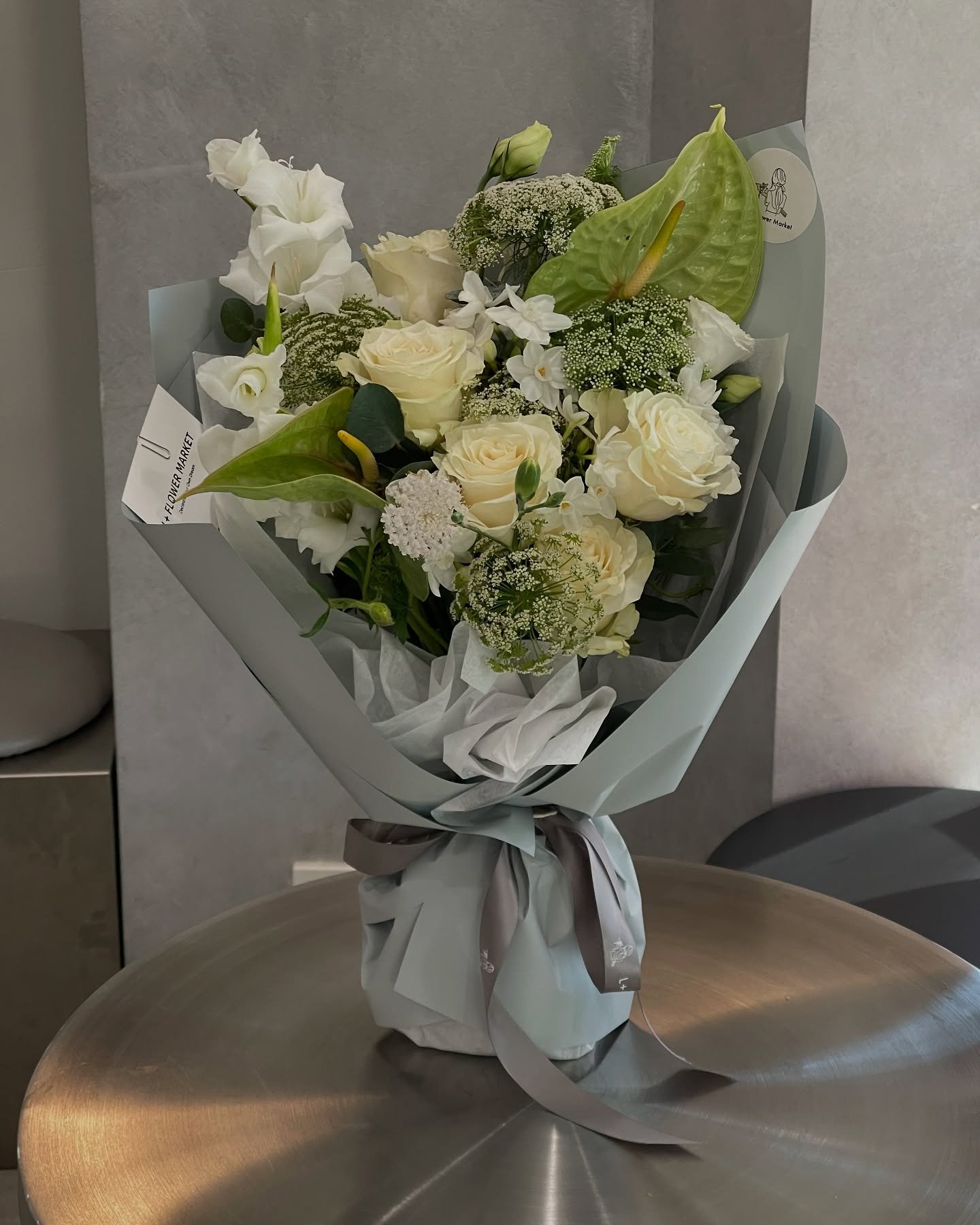 🤍💚

#white
#green 
#adelaideflorist