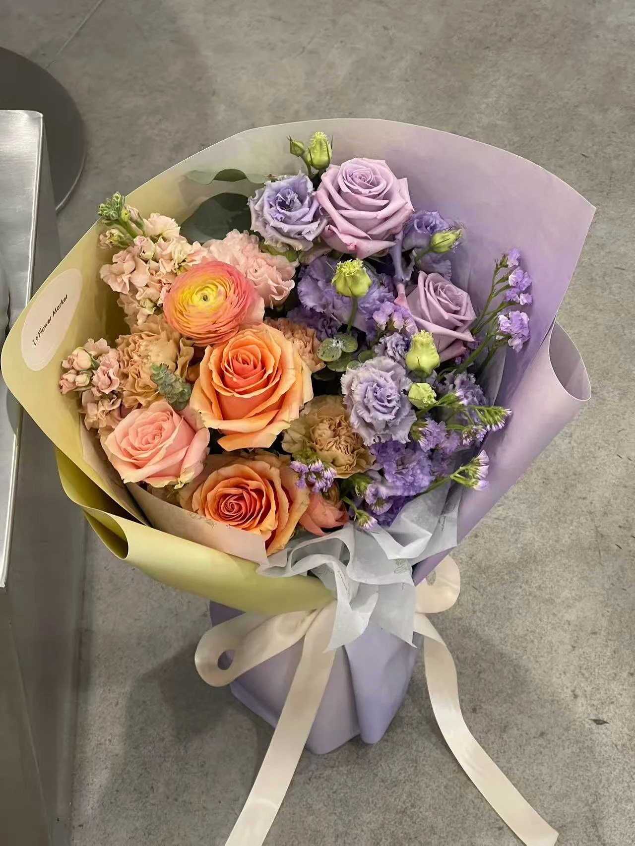 π§‘π
Half & Half
#anniversary #adelaideflorist