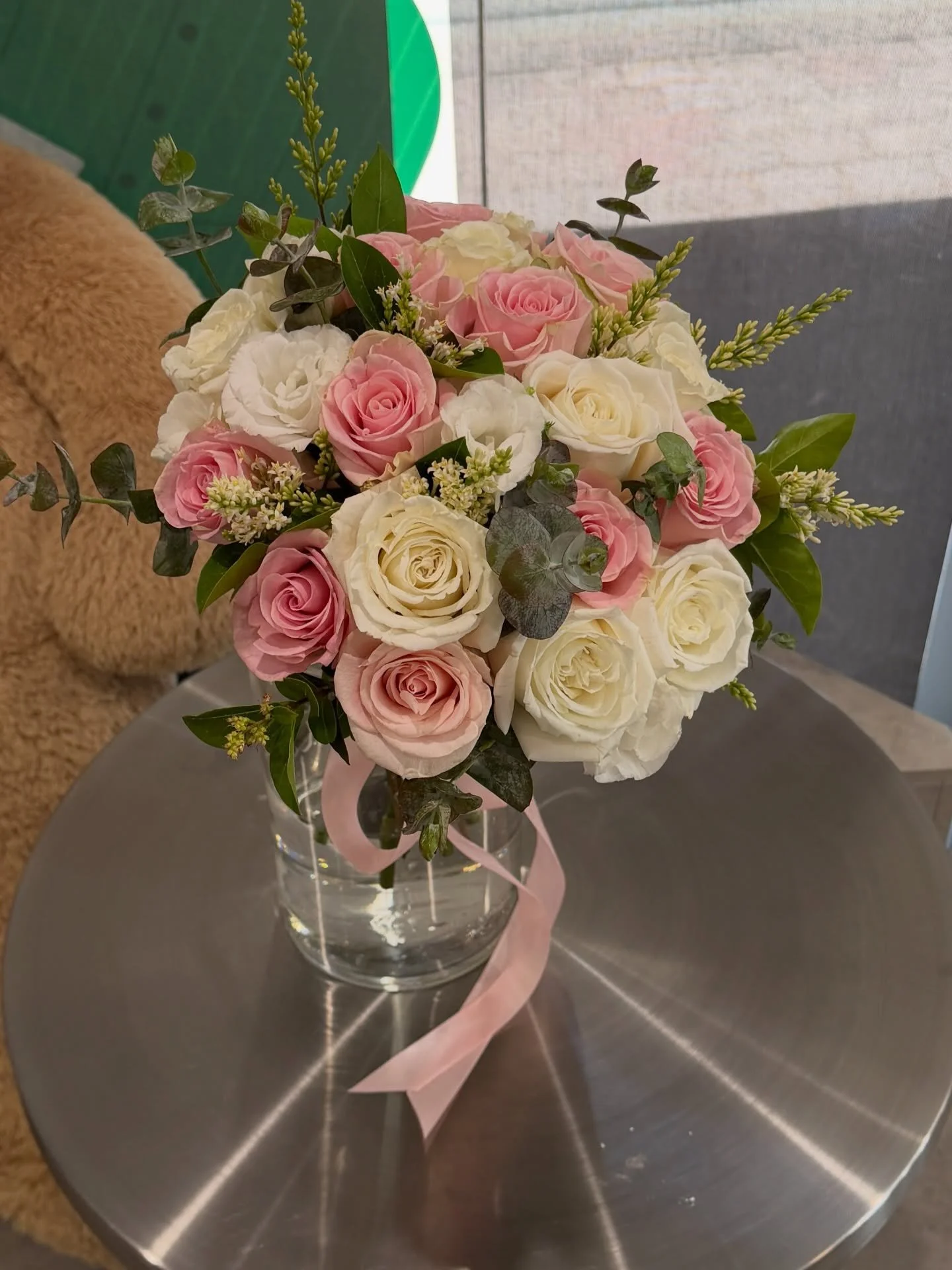 Classic Round Bridal Bouquet

#bridalbouquet #adelaideweddingflorist #adelaideflorist