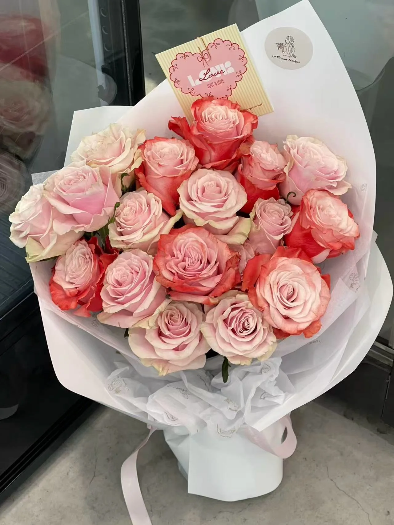 L + Valentine&rsquo;s Day Collection

Cherry Kiss 🍒💋

Cherry-toned romance at its most confident. Rich reds and blush layers create a bold yet polished statement &mdash; a bouquet made for the moment you want your feelings to be unmistakably clear.