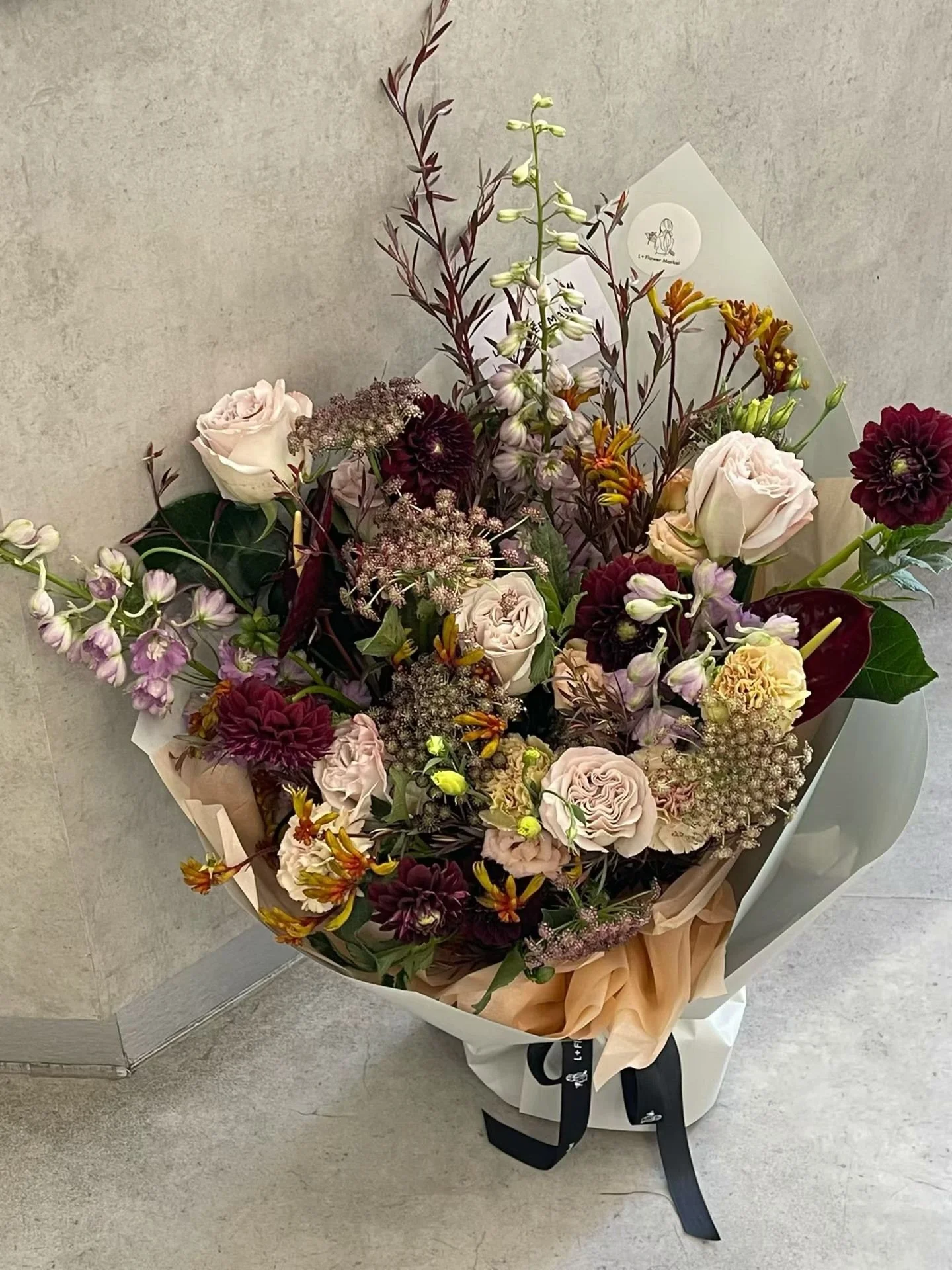 🪭🍂🧡🍁🍷🔮

#luxuryfloral #floraldesigns #floralart #adelaideflorist