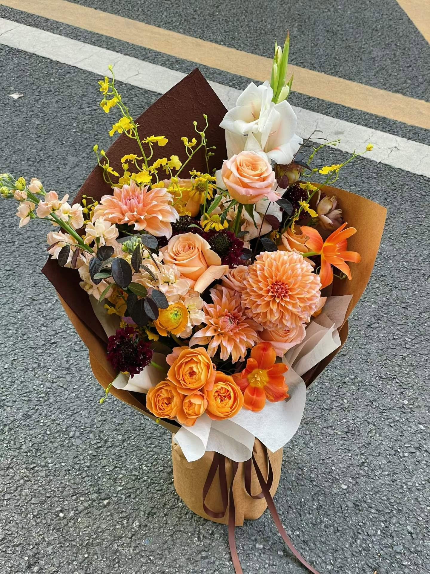 FALL COLOR
#adelaide #bouquet