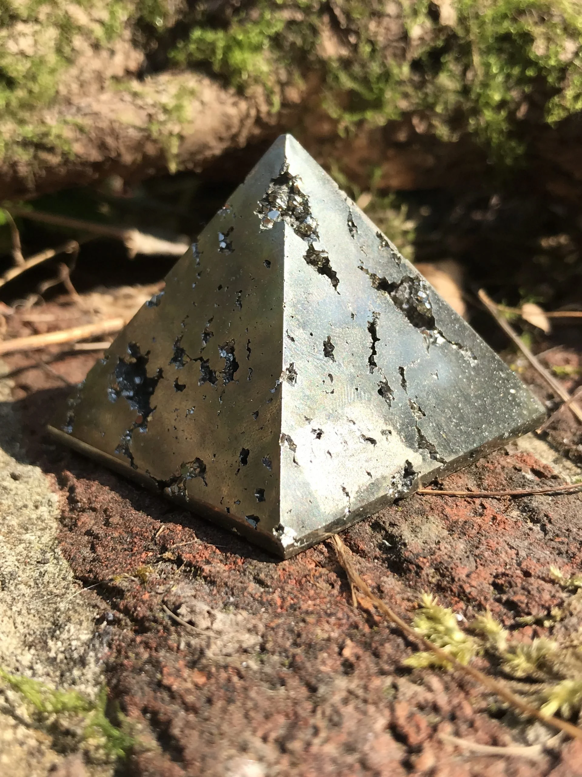 pyrite pyramid.jpg