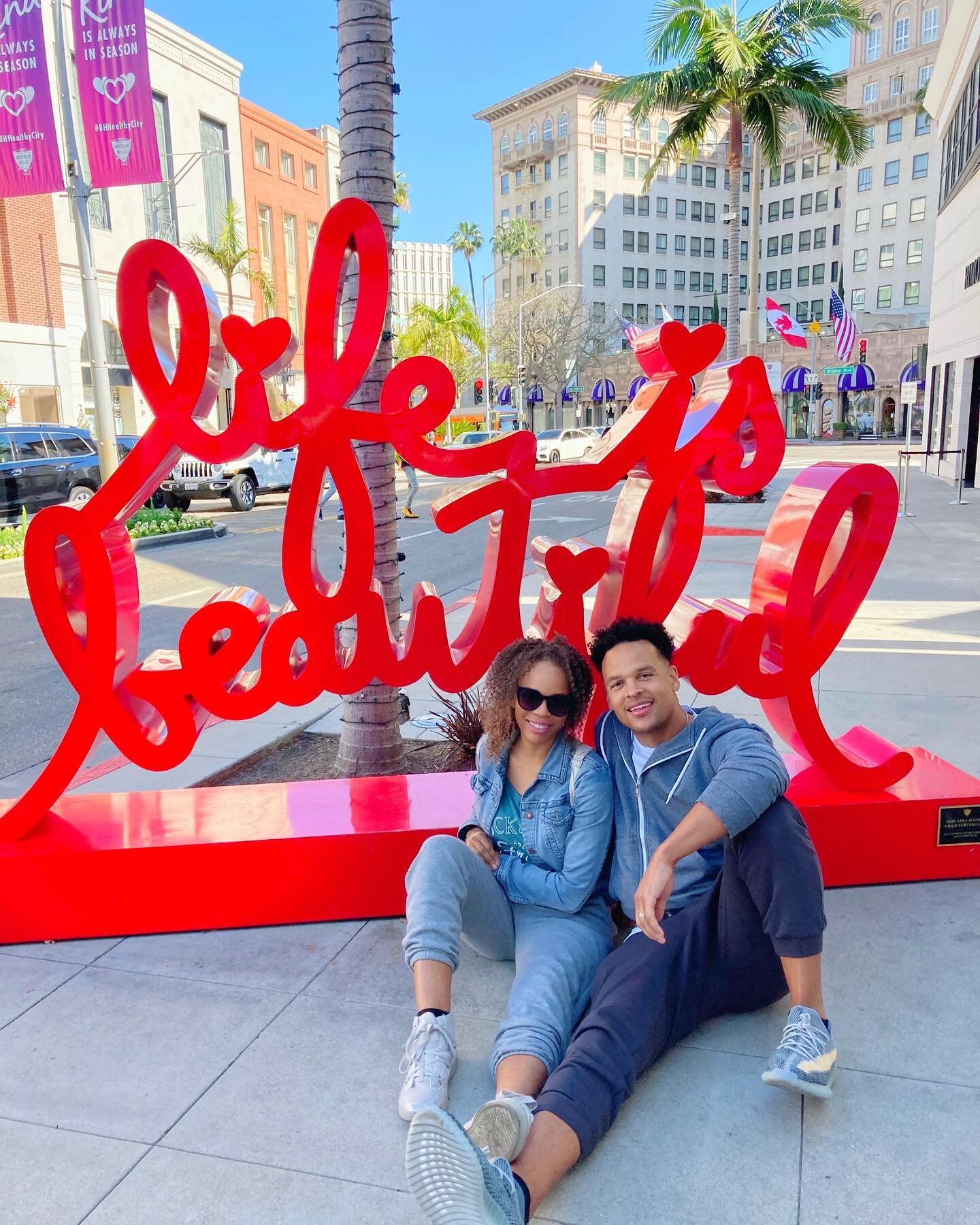 Stop. Smile. Breath. Life is beautiful❤️ ⁣
⁣
⁣
⁣
⁣
⁣
⁣
⁣
⁣
⁣
⁣
⁣
⁣
⁣
⁣
⁣
⁣
⁣
⁣
⁣
⁣
⁣
⁣
⁣
⁣
#easterweekend #breath #losangeles #datewithmylove #gratefullness #sunshine #enjoyingeverymoment #beautifulday #ilovecali #thankful #blueskies #mylove #lifeisb