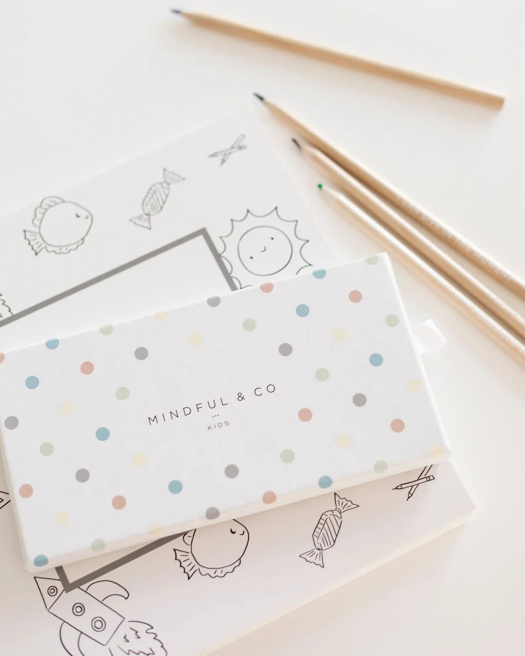 Mindful&Co_Pencils_04.jpg