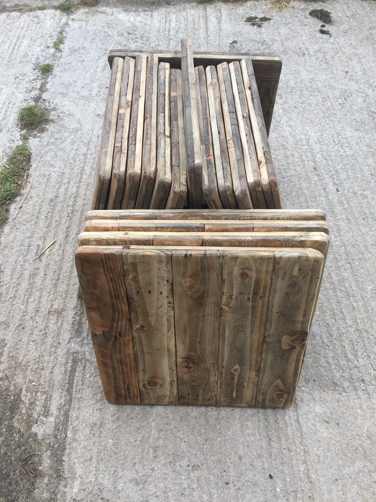 2511A6DF-558B-41E5-B786-884E22F993BB