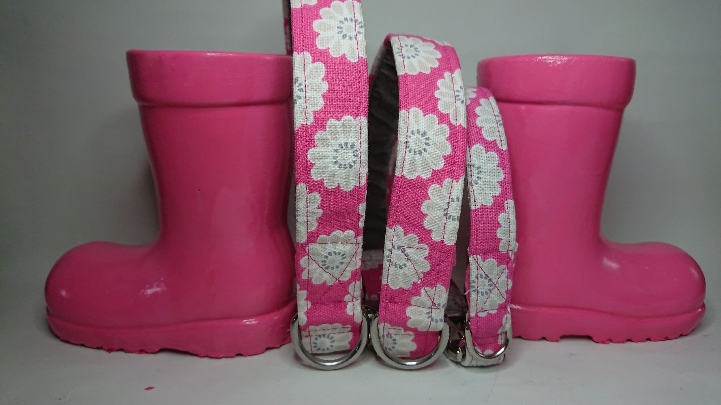 https://i.etsystatic.com/24391083/r/il/9fb6b7/2509535425/il_fullxfull.2509535425_pq80.jpg