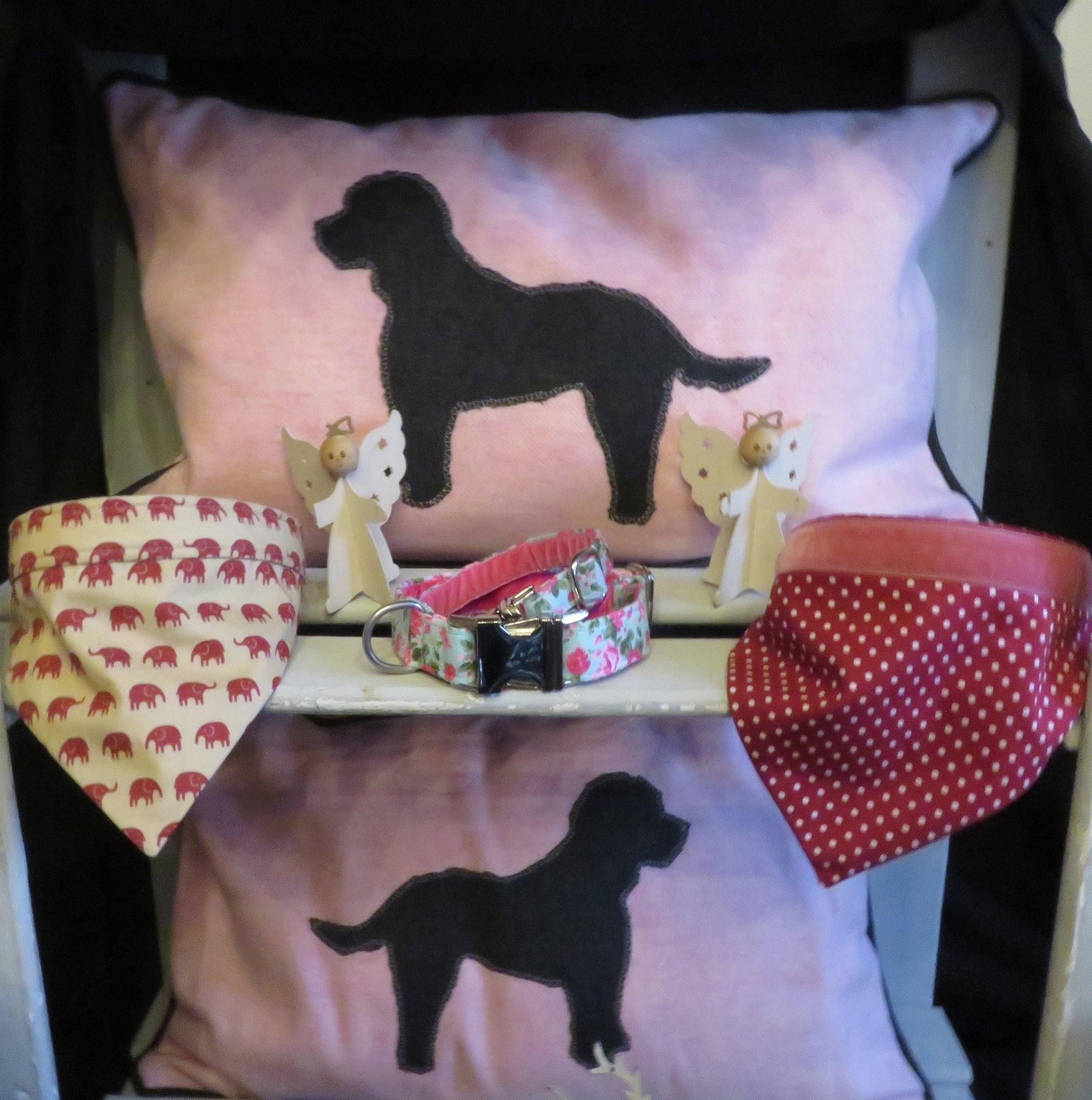 https://i.etsystatic.com/24391083/r/il/33f6a7/2668263988/il_fullxfull.2668263988_657p.jpg