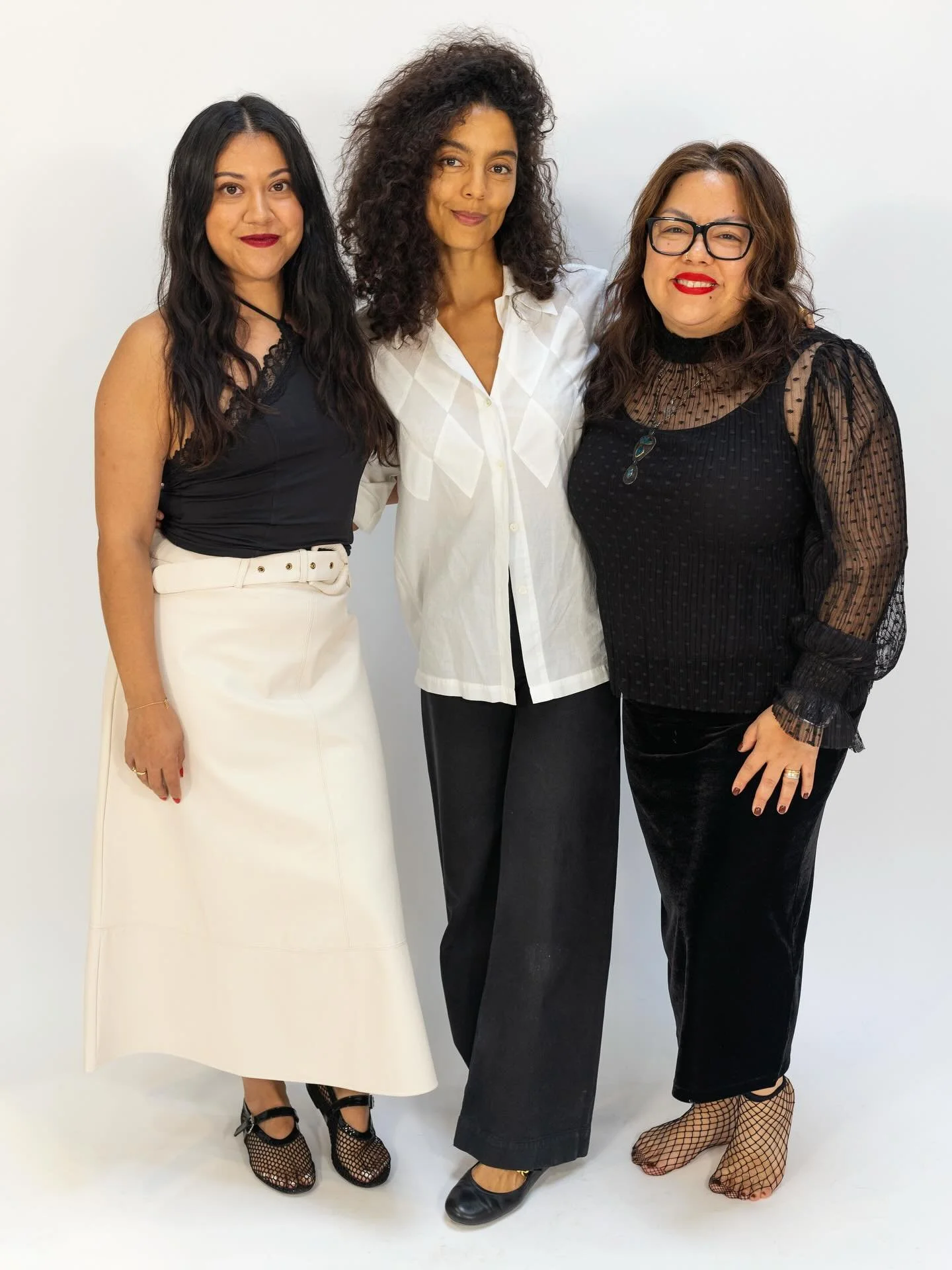 Dedicated artistry. Effortless beauty. Every detail personal π€ elevated, inspired, unmistakably Twirl. β¨
Book your moment and experience the artistry that defines Twirl, here with expert stylists Kim, Mel & Jade.