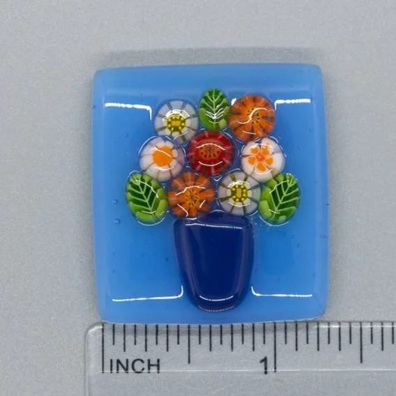 Beau Verre Art Fused Glass Needle Minder