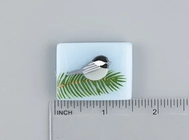 Beau Verre Art Chickadee Fused Glass Needle Minder