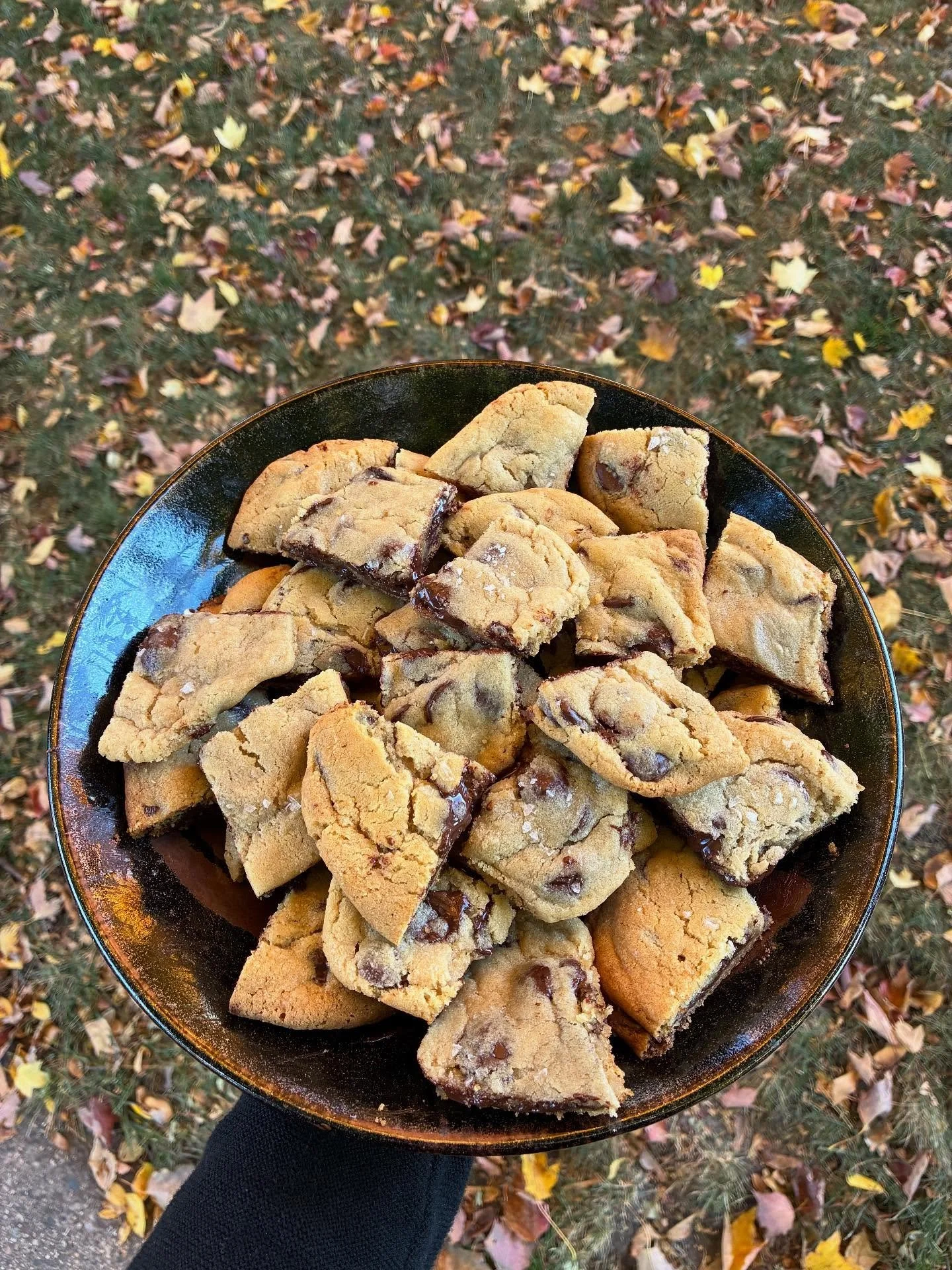 Happy Hallow&rsquo;s Eve! 🎃

#ceramics #pottery #cookies #treats #potsinaction