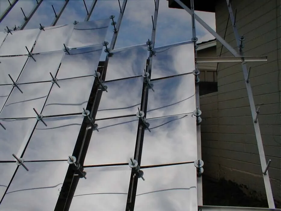 parabolic dish solar concentrator.jpg