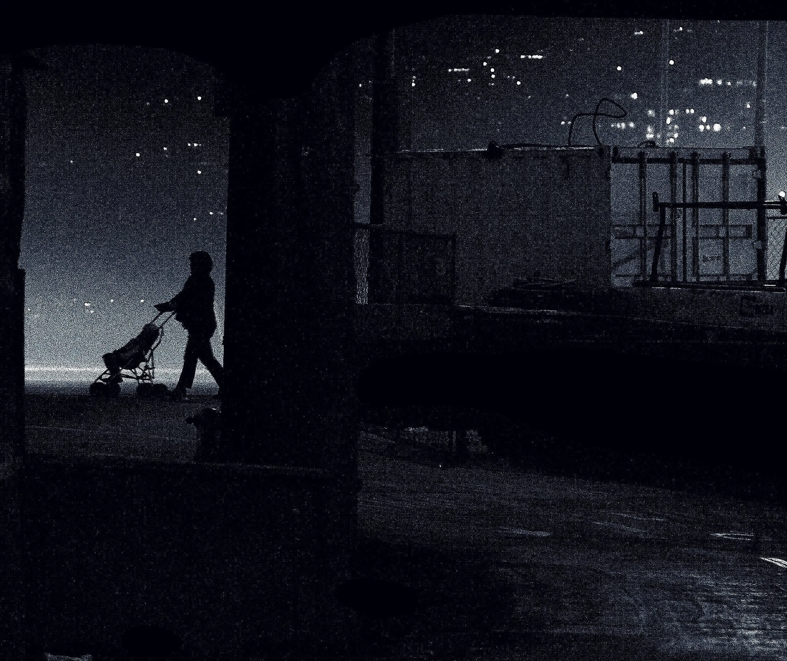 Rosemary's Baby - Walks On The West Side