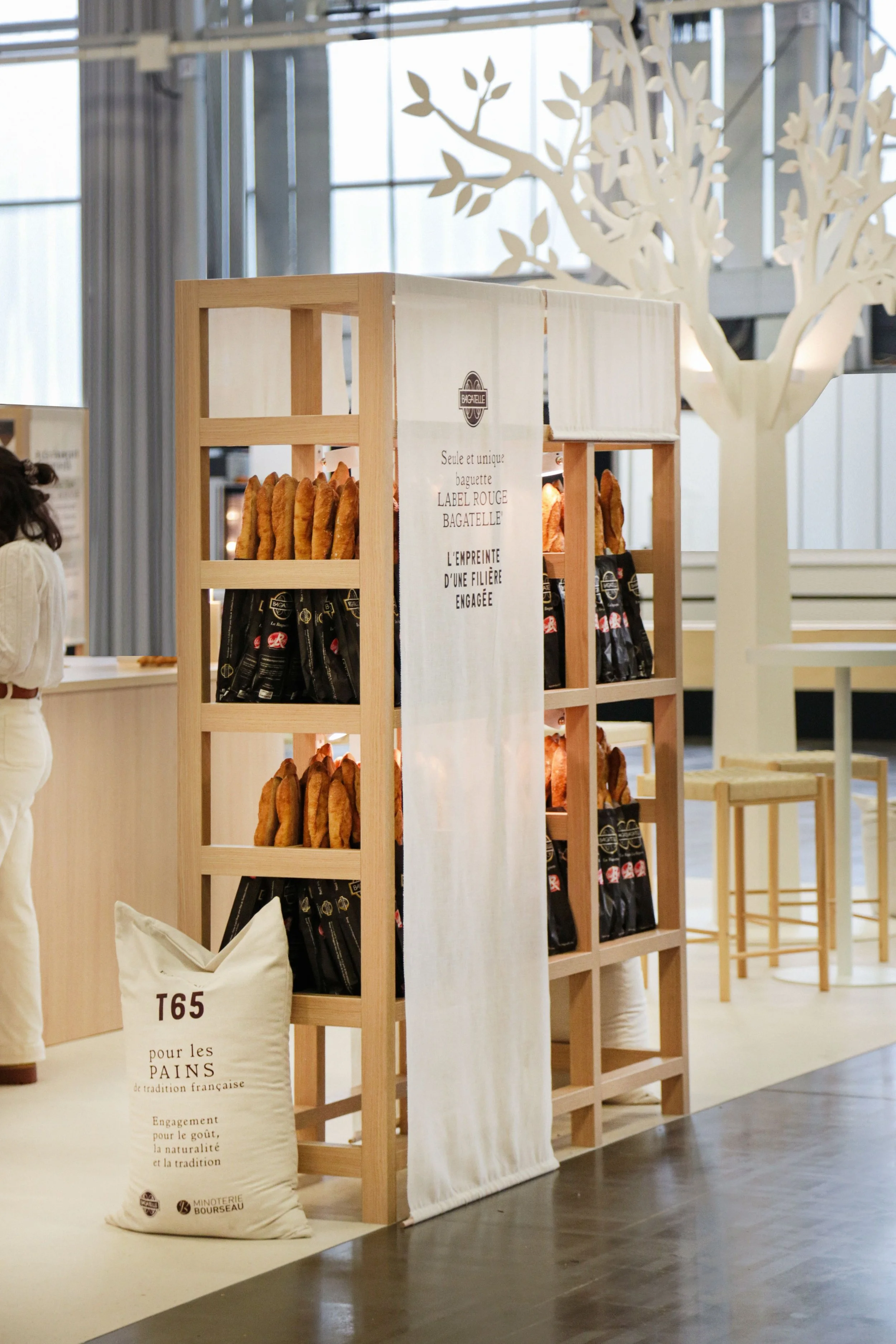 SERBOTEL STAND MINOTERIE BOURSEAU_A6-min.jpg