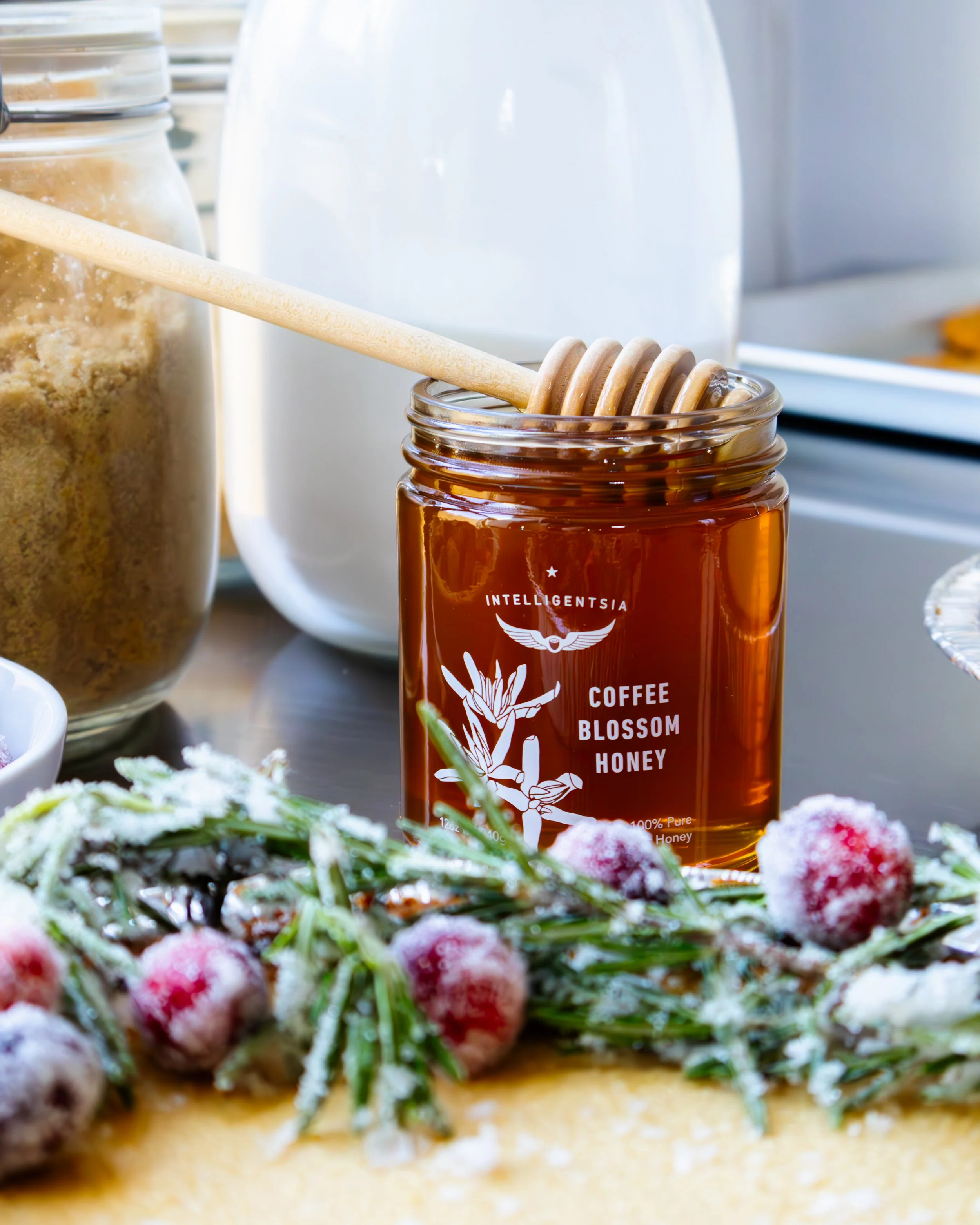 Intelli Holiday 2023-184-2-Enhanced-NR.jpg