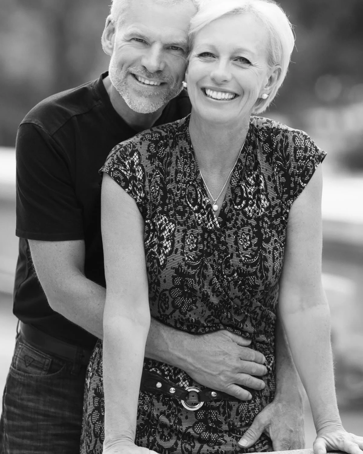 Fr/En 
Derri&egrave;re chaque cr&eacute;ation &Eacute;motions G&acirc;teaux, il y a bien plus que des heures de travail et de pr&eacute;cision.
Il y a aussi une pr&eacute;sence silencieuse que vous ne voyez presque jamais.

Aujourd&rsquo;hui, j&rsquo