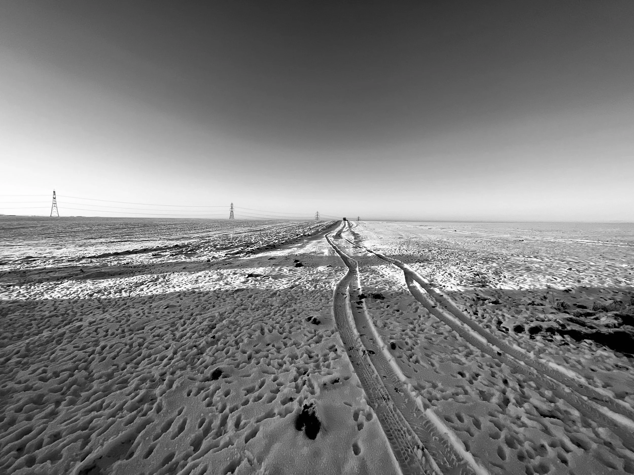 tracks+in+snow+in+the+uk+by+Nathaniel+Rosa+shot+on+iphone.jpg