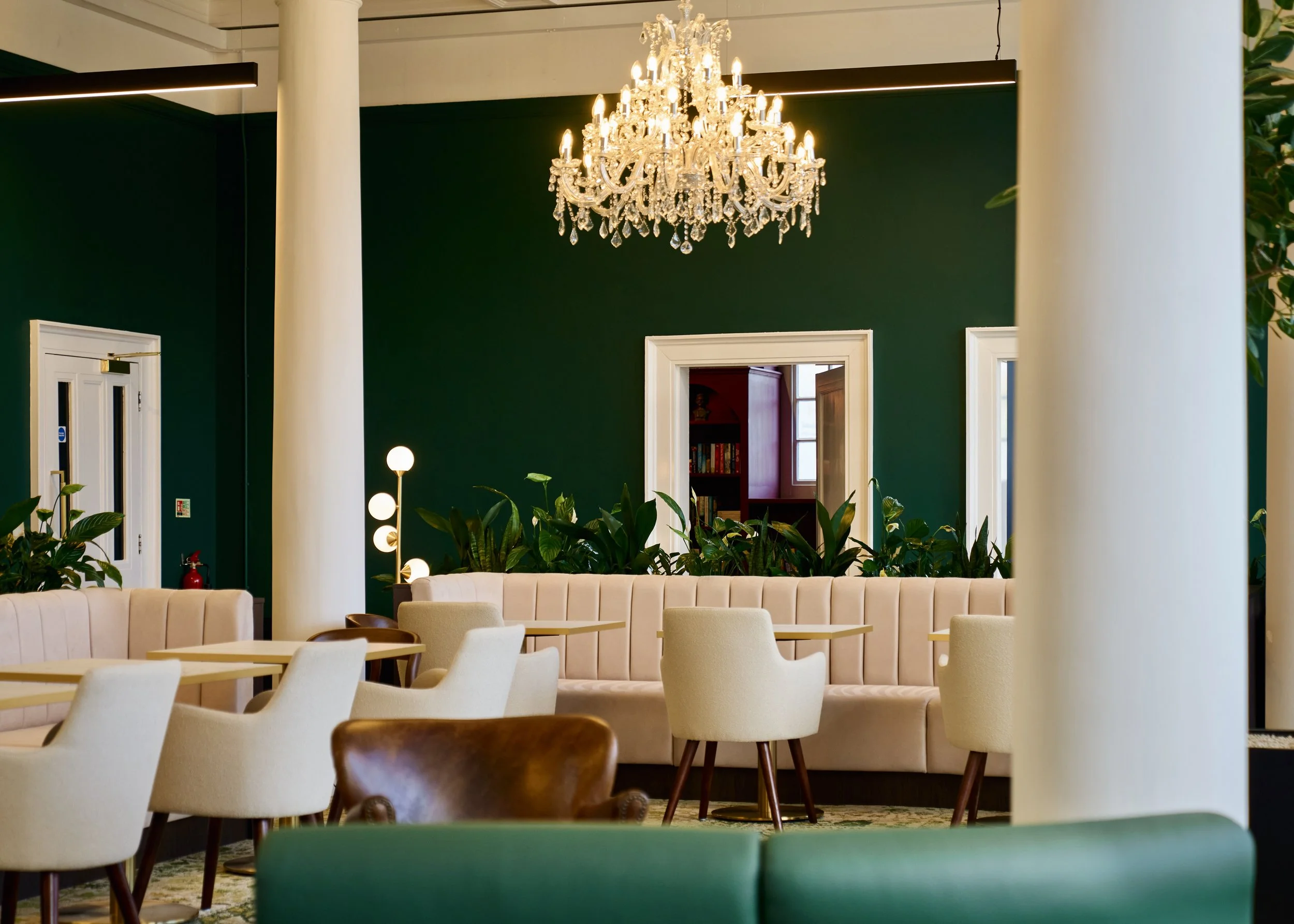 Heritage Lounge (Nat Rosa) 005.jpg