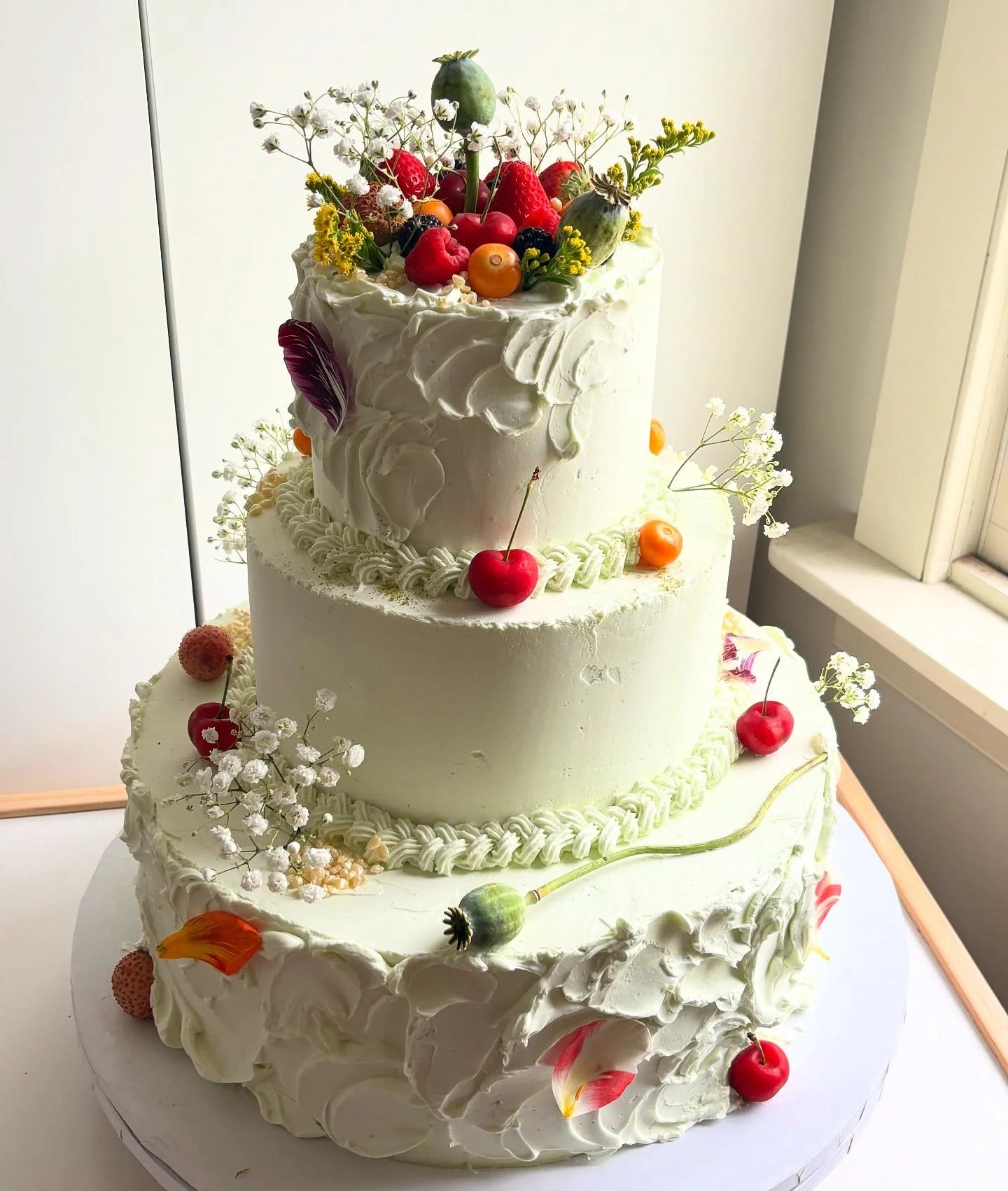 G & J   malted strawberry cake / meyer lemon curd / basil swiss meringue buttercream (serves 120)