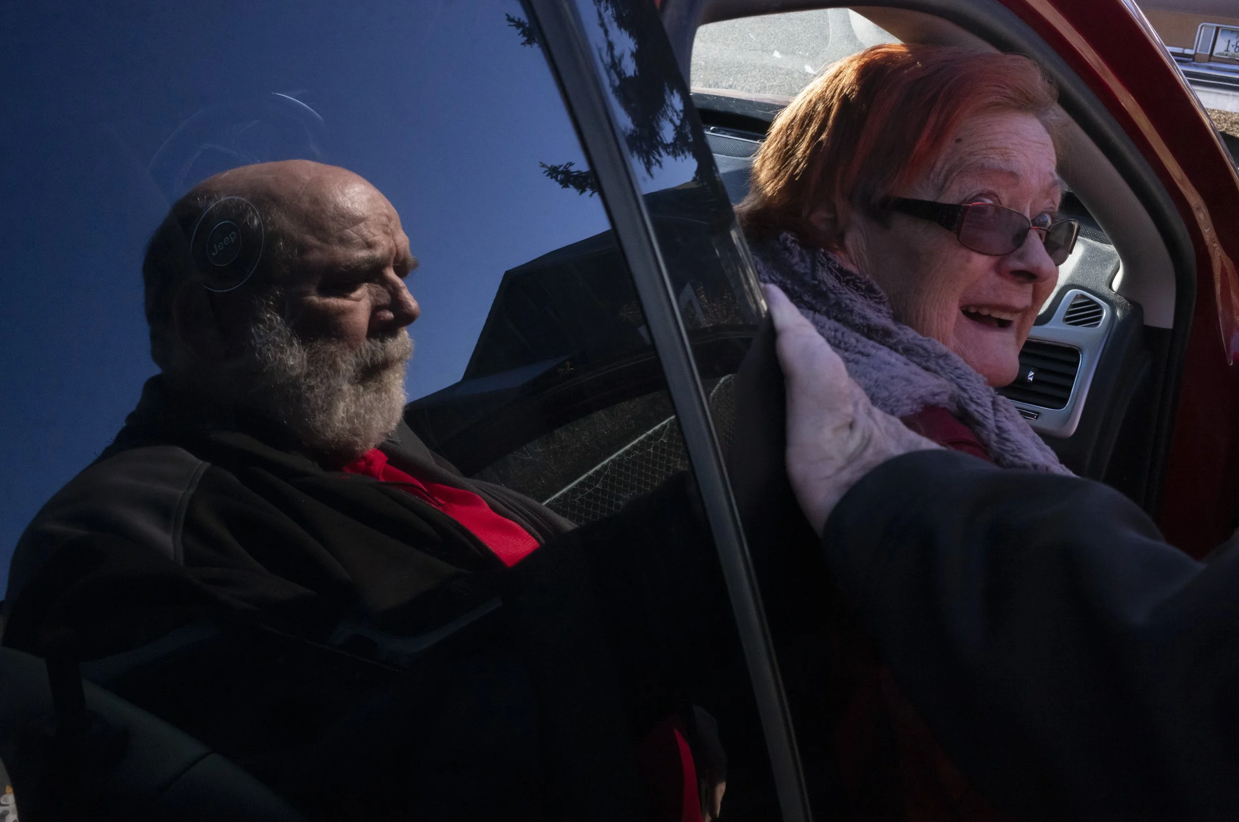  Lynne laughs as Wayne helps her out of the car during a shopping trip to Walmart. Lynne stopped driving after an episode early after her diagnosis: she was getting her hair cut, and when she got back to the car she called Wayne because she could no 