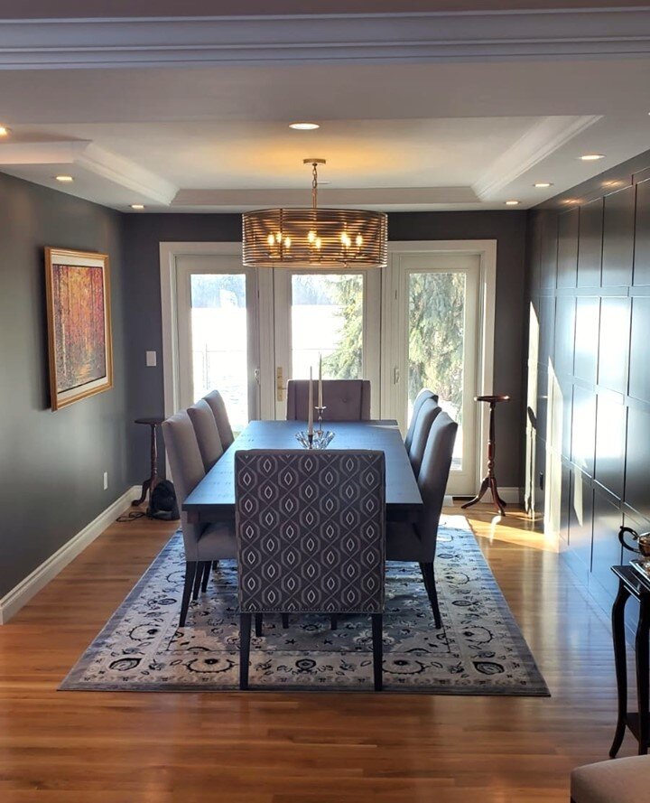 A combination of decorative, functional and accent lighting illuminates this formal dining space at all times of the day. #lighting