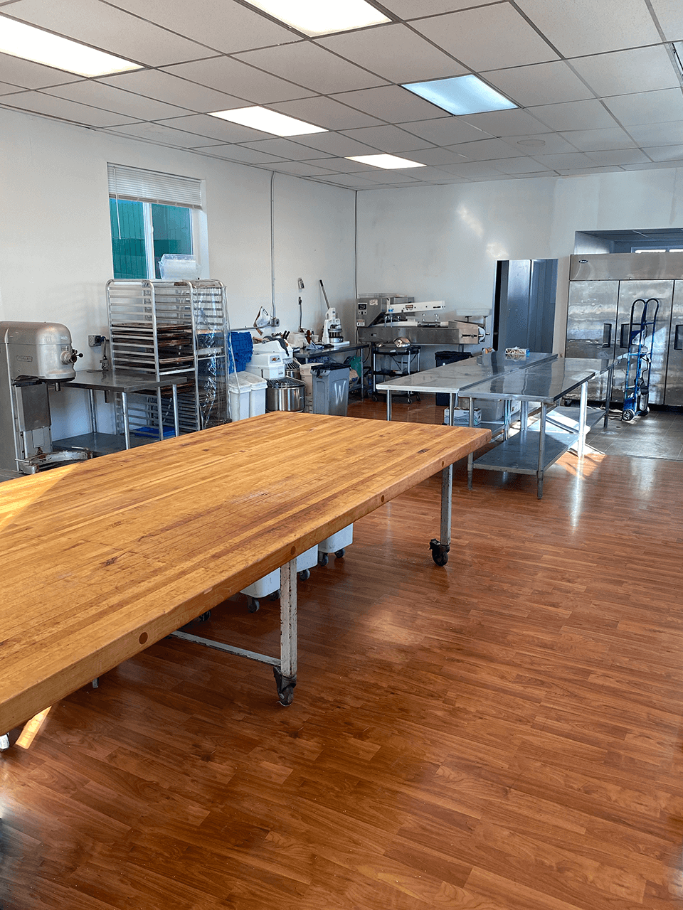 KBM-commissary-kitchen-seattle-16.png