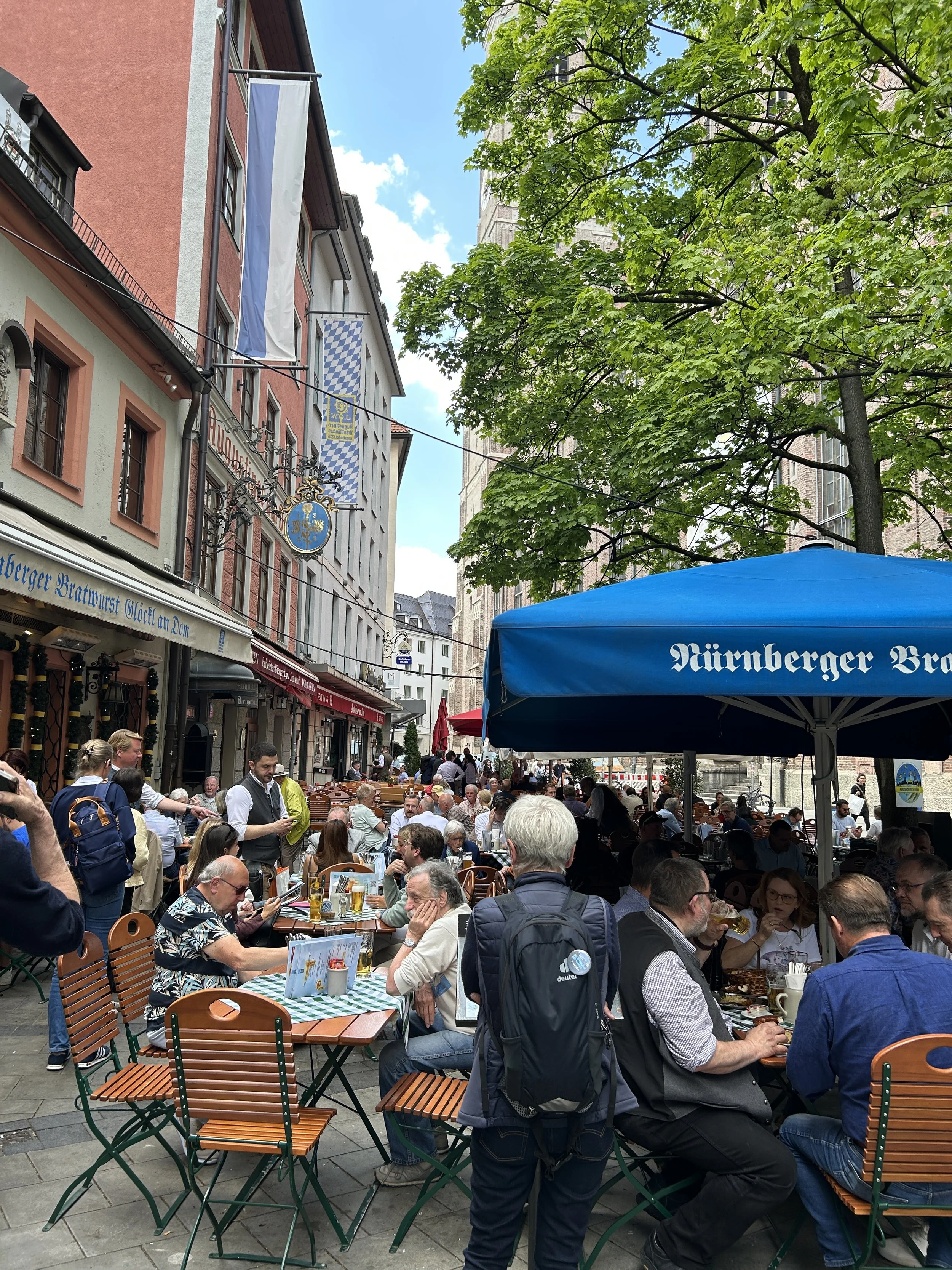Streets of munich .JPG