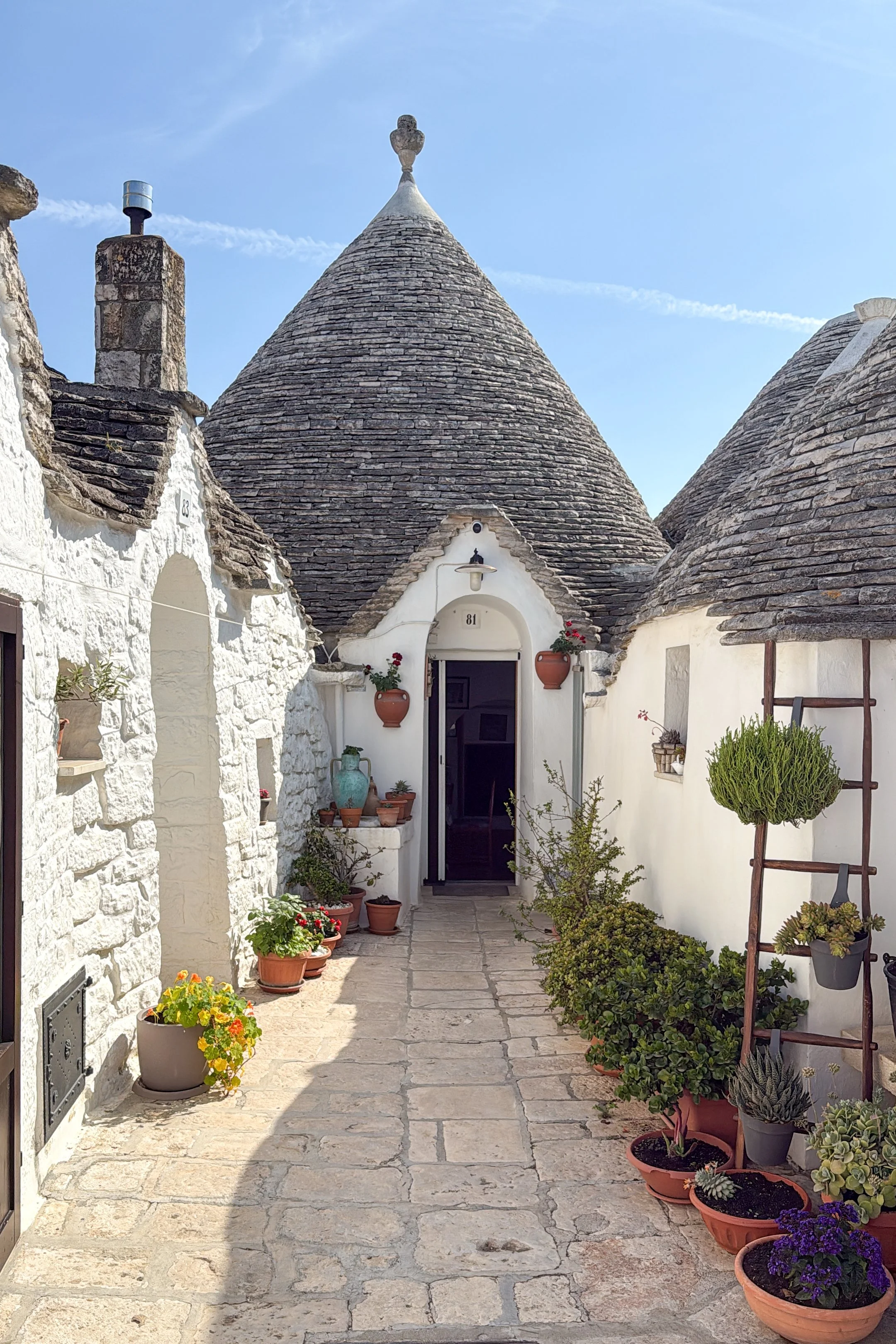 Alberobello(1).JPG