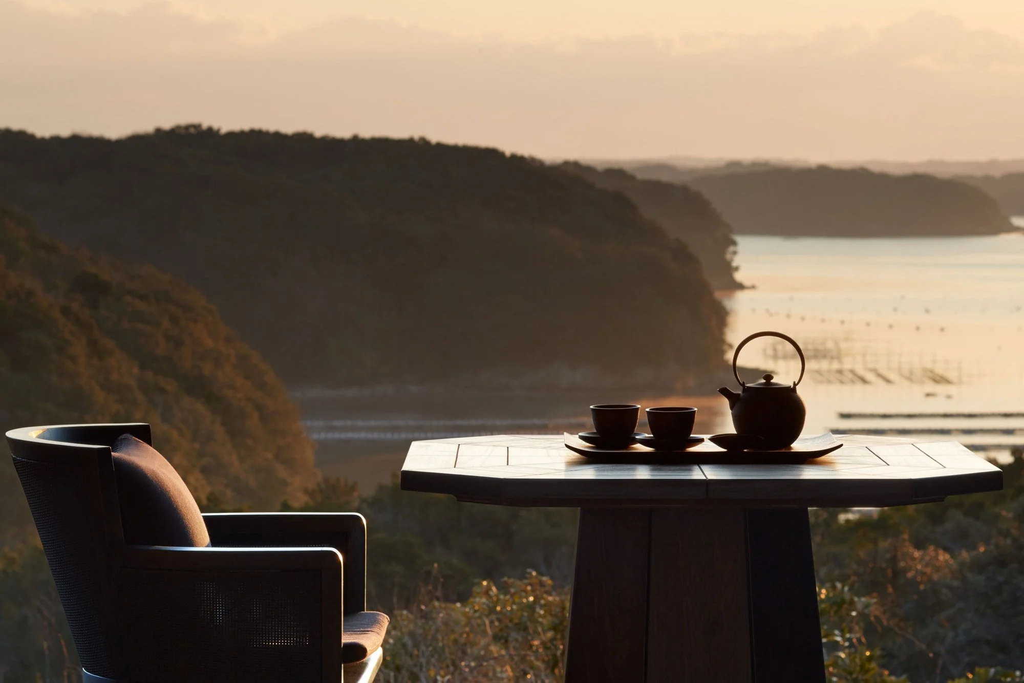 Amanemu Japan 004.jpg