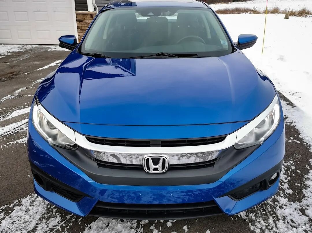 A big job a couple weeks ago on a car that was in need of a restoration.

This @honda civic was purchased and required some major attention (examples in pictures 7-10). Started this job with a paint decontamination, wet sanded some of the larger park