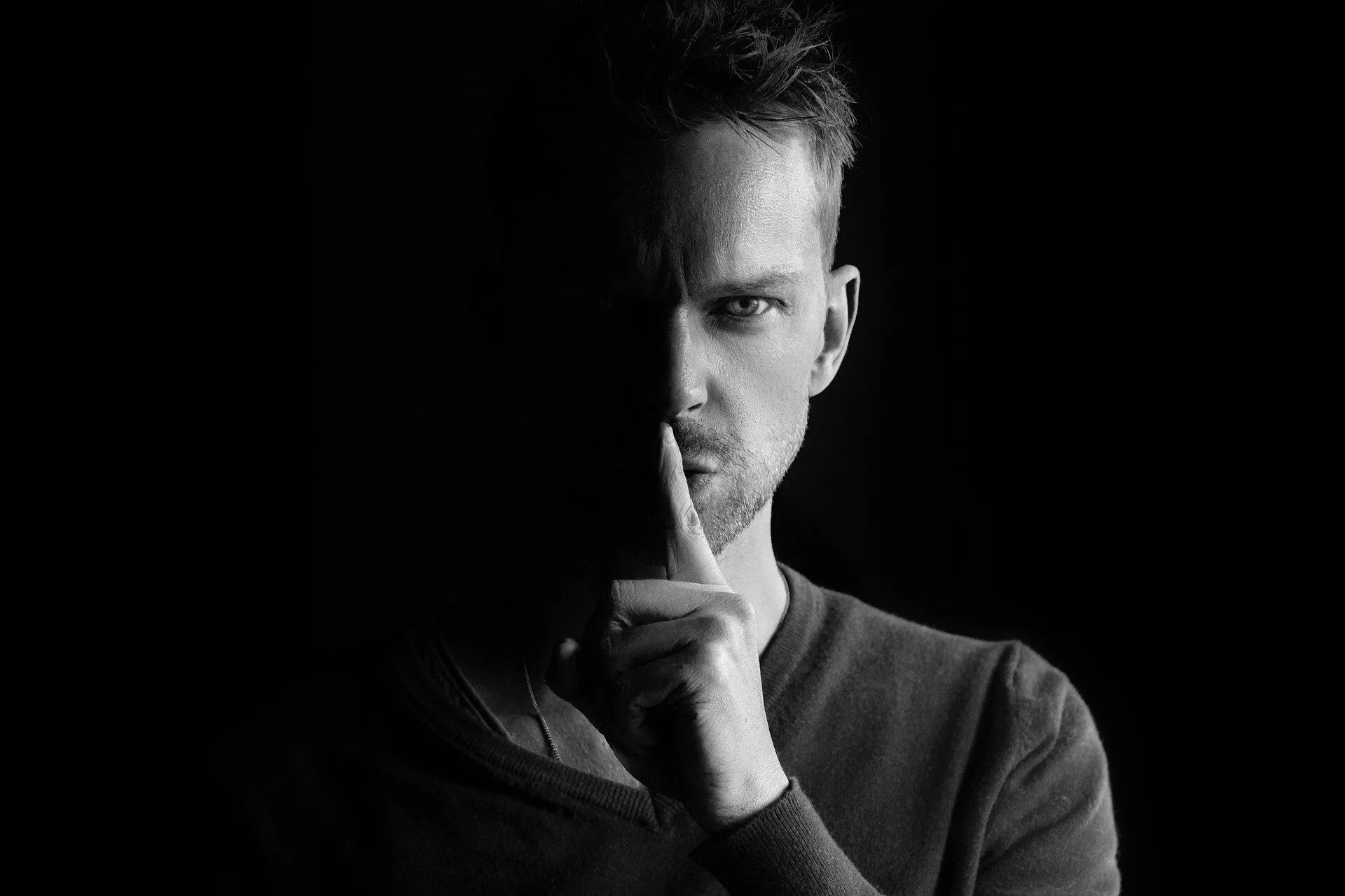 Why Do I Stay? -Dissecting A Mundane Conversation with a Narcissist